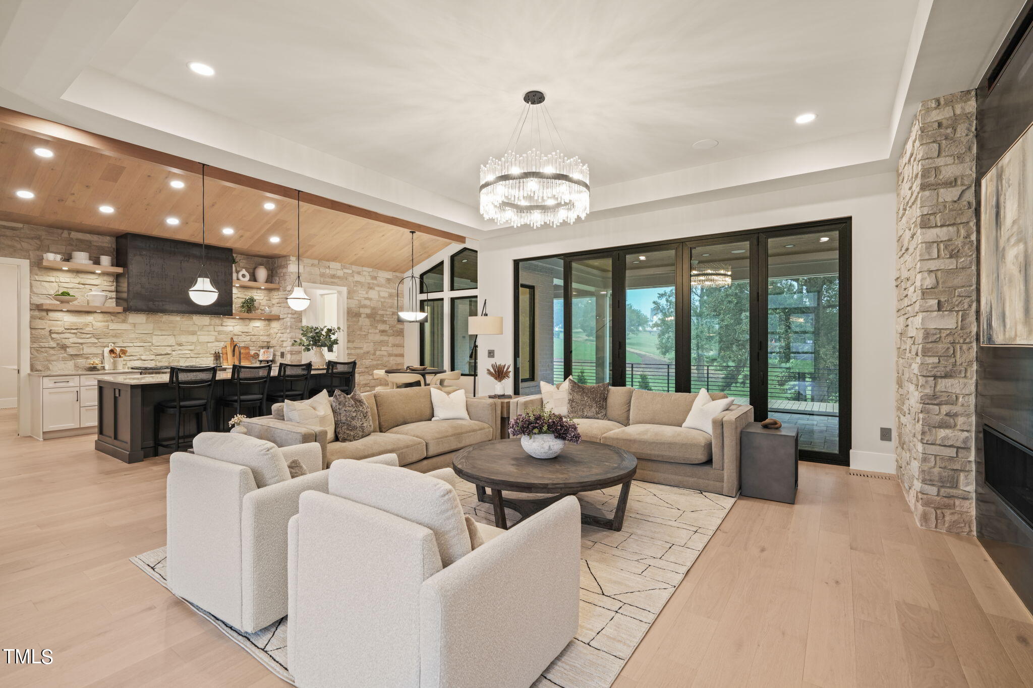1701 Legacy Ridge Lane