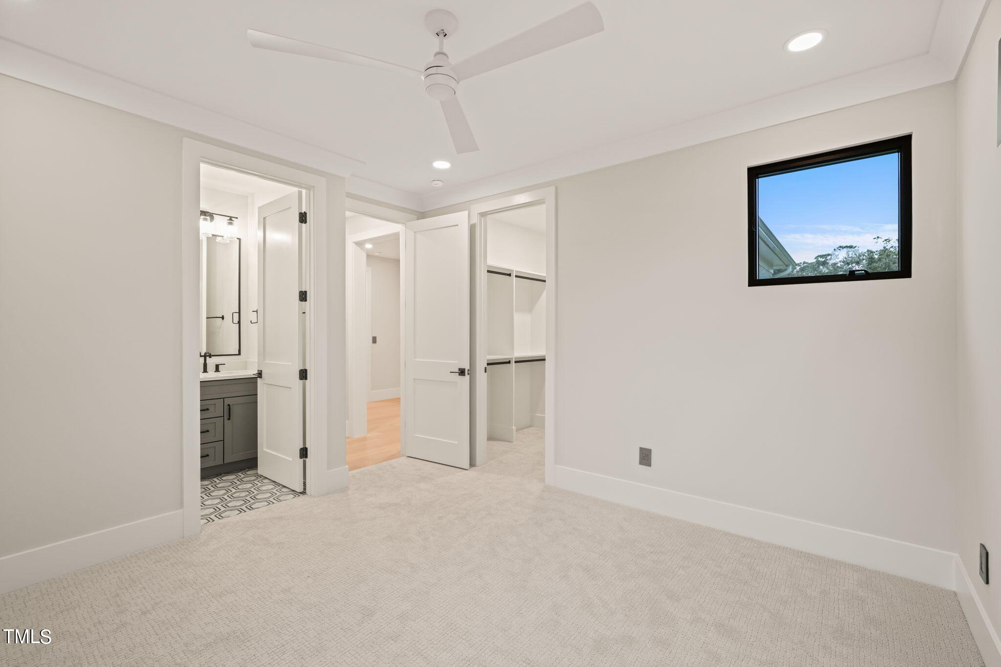 1701 Legacy Ridge Lane