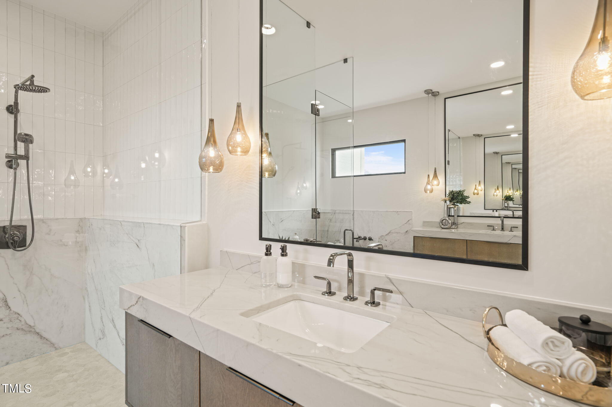 1701 Legacy Ridge Lane