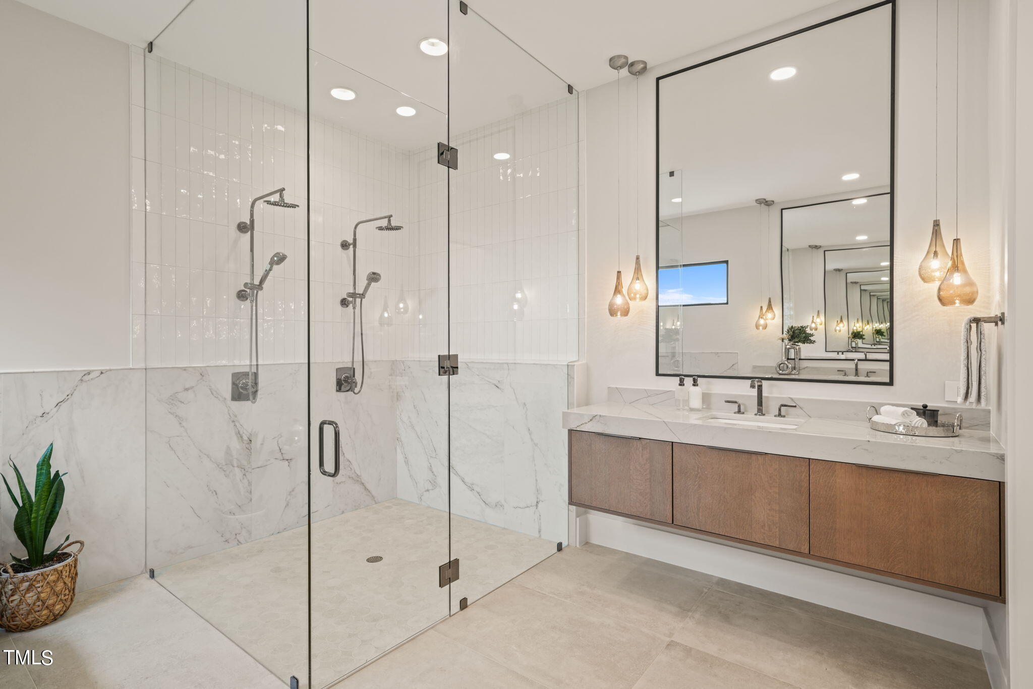 1701 Legacy Ridge Lane