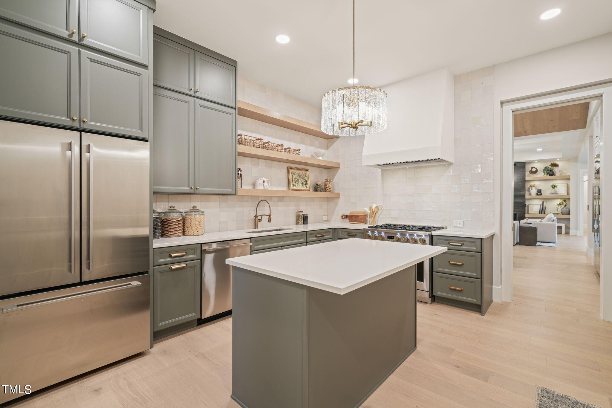 1701 Legacy Ridge Lane
