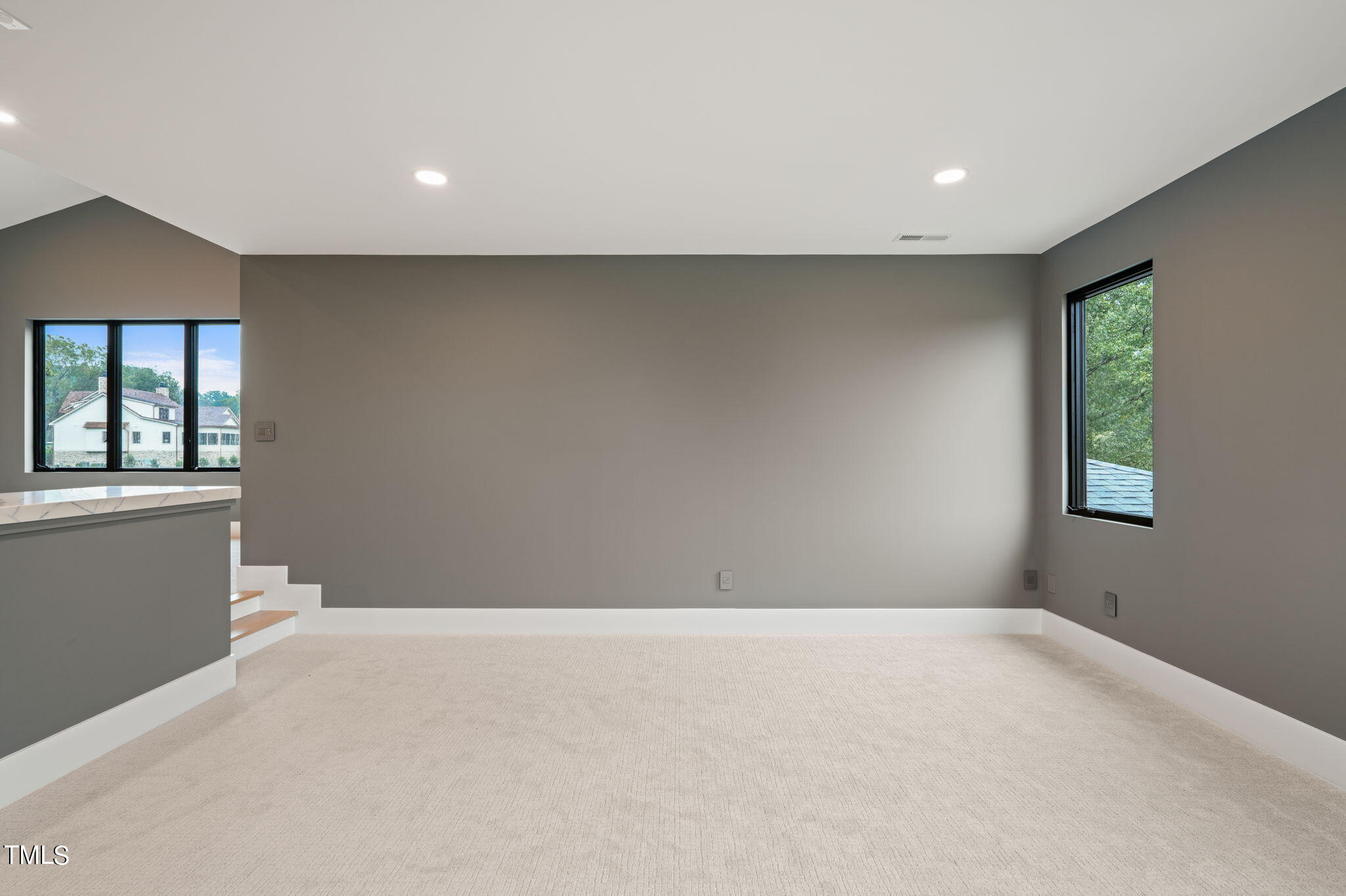1701 Legacy Ridge Lane