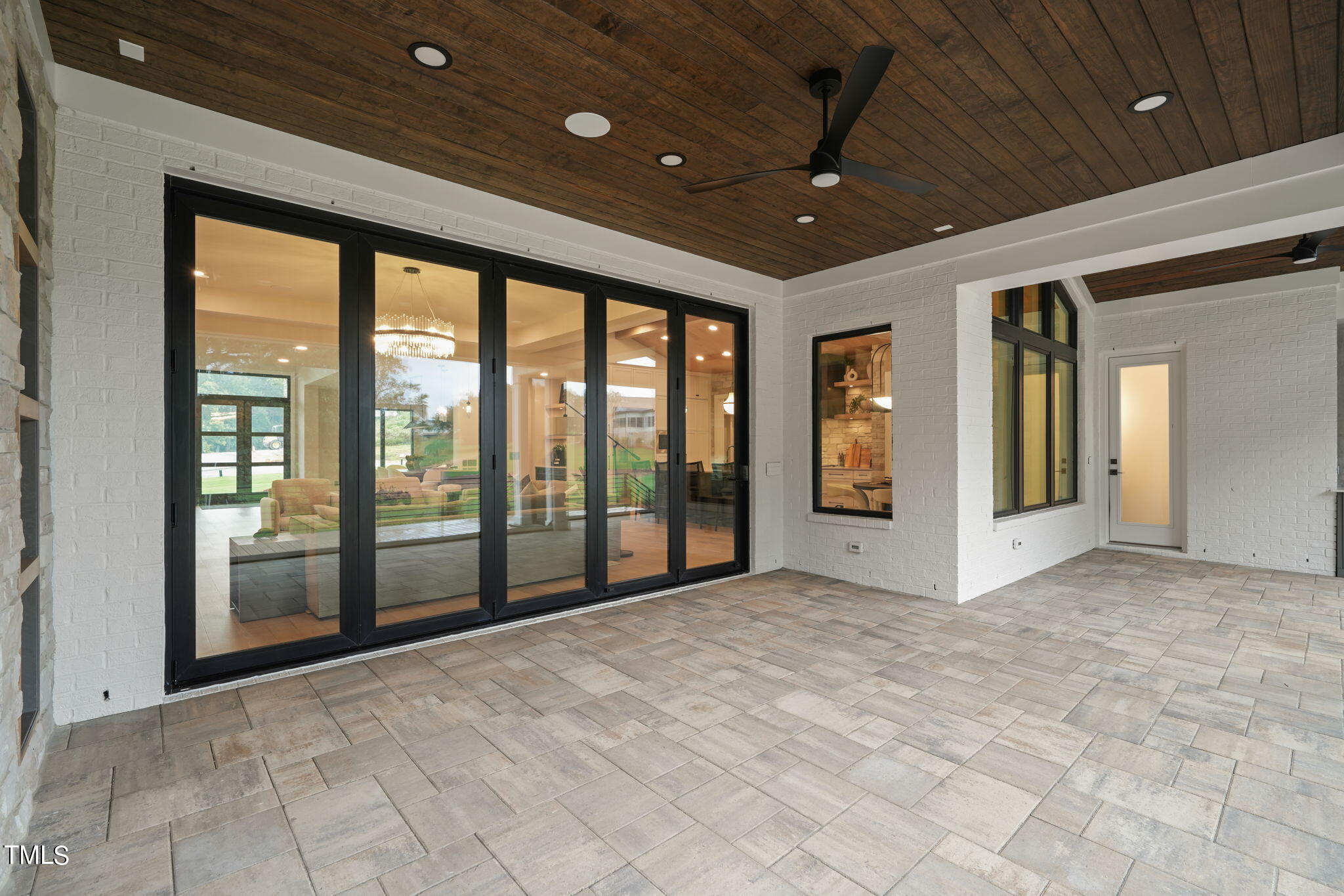 1701 Legacy Ridge Lane