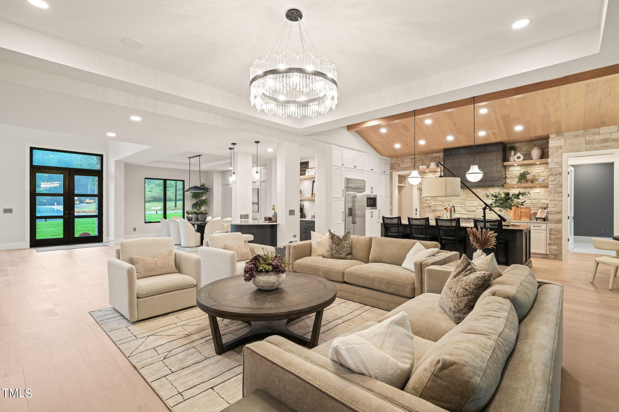 1701 Legacy Ridge Lane