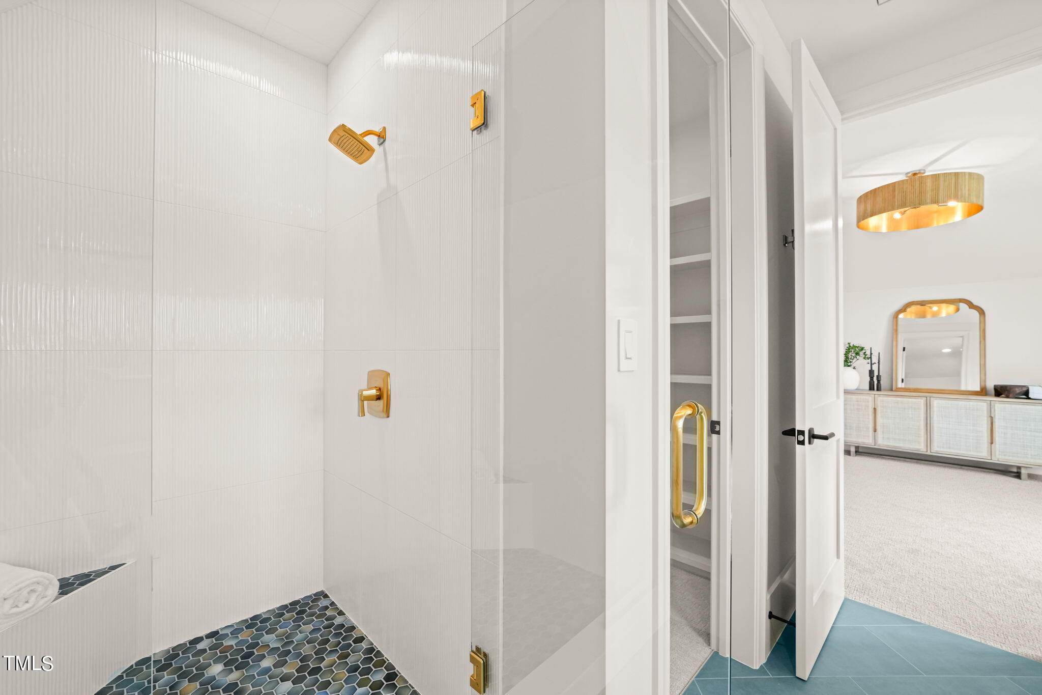 8916 Grand Highland Way