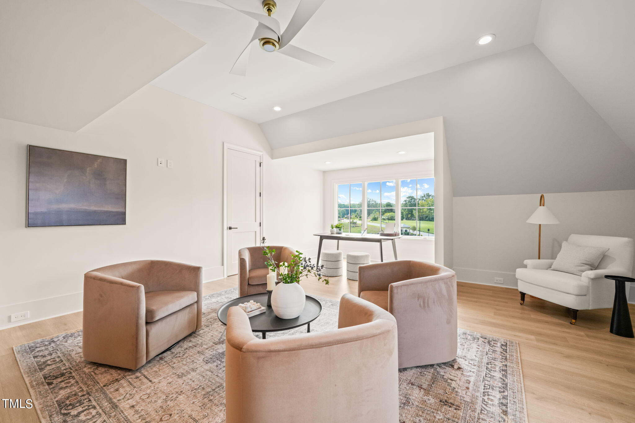 8916 Grand Highland Way