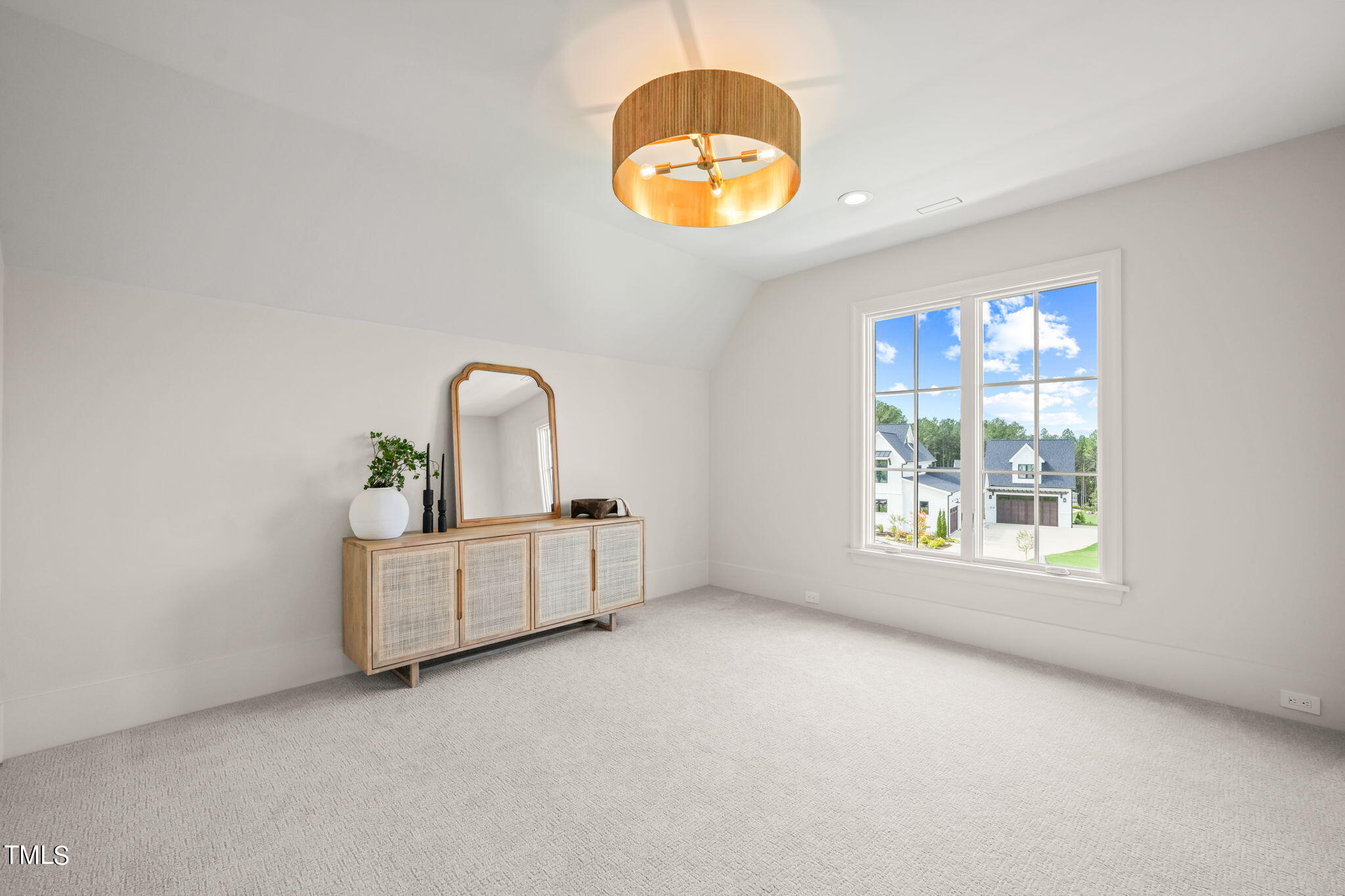 8916 Grand Highland Way