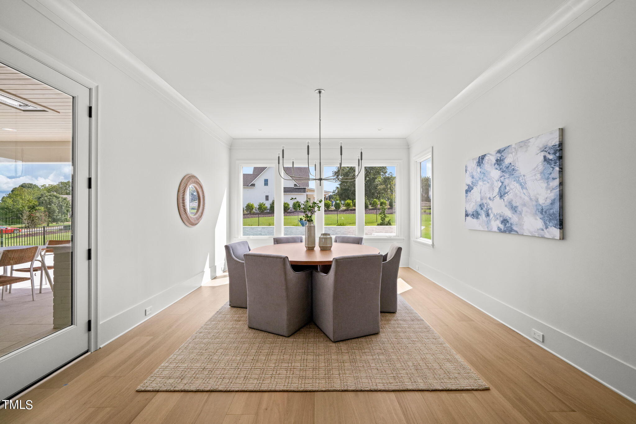 8916 Grand Highland Way