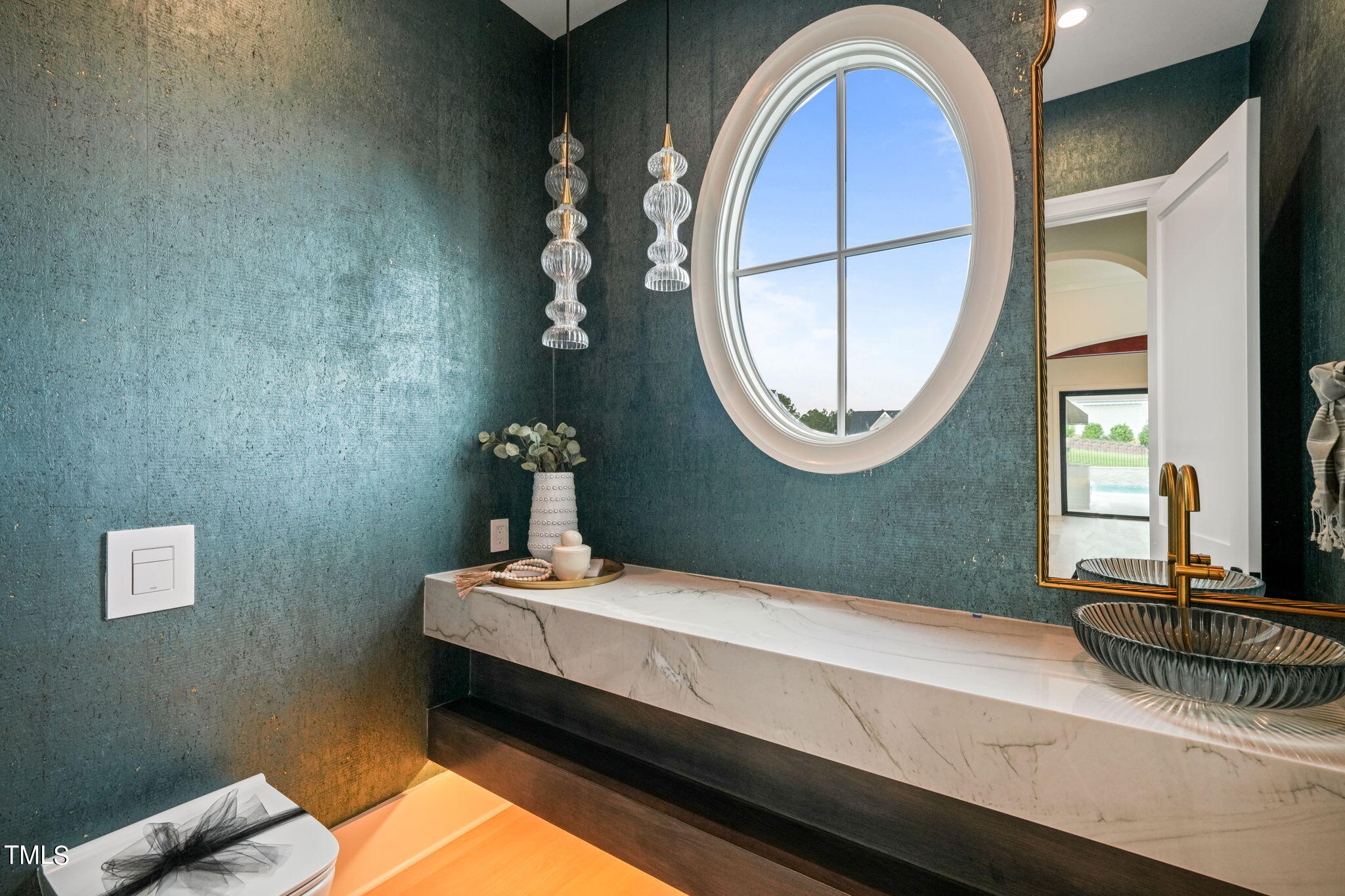 8916 Grand Highland Way