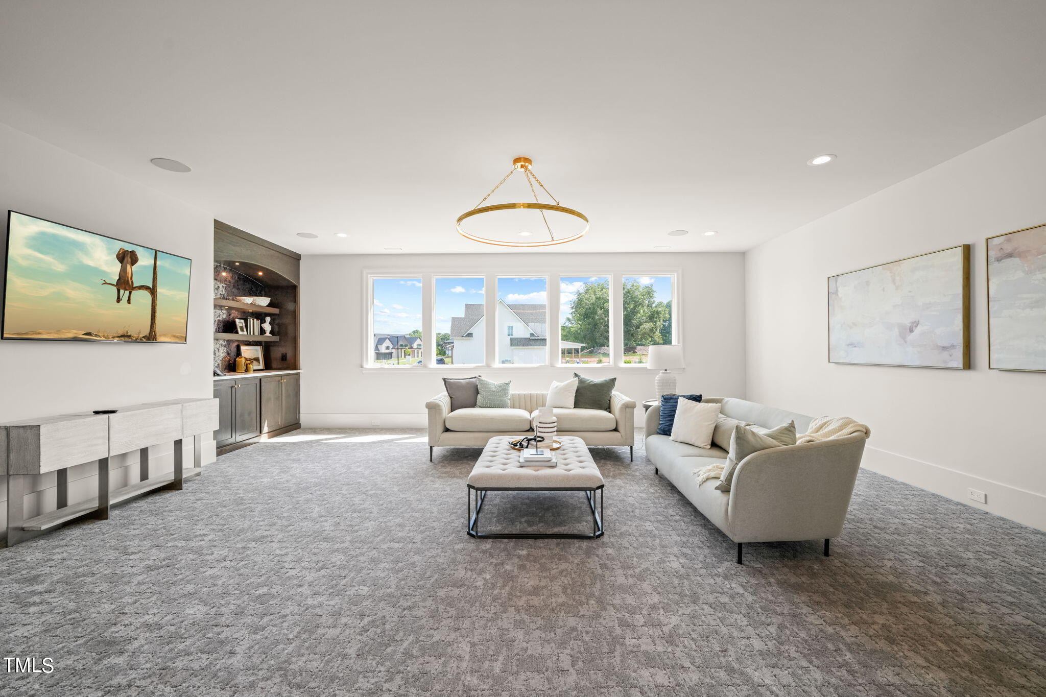 8916 Grand Highland Way