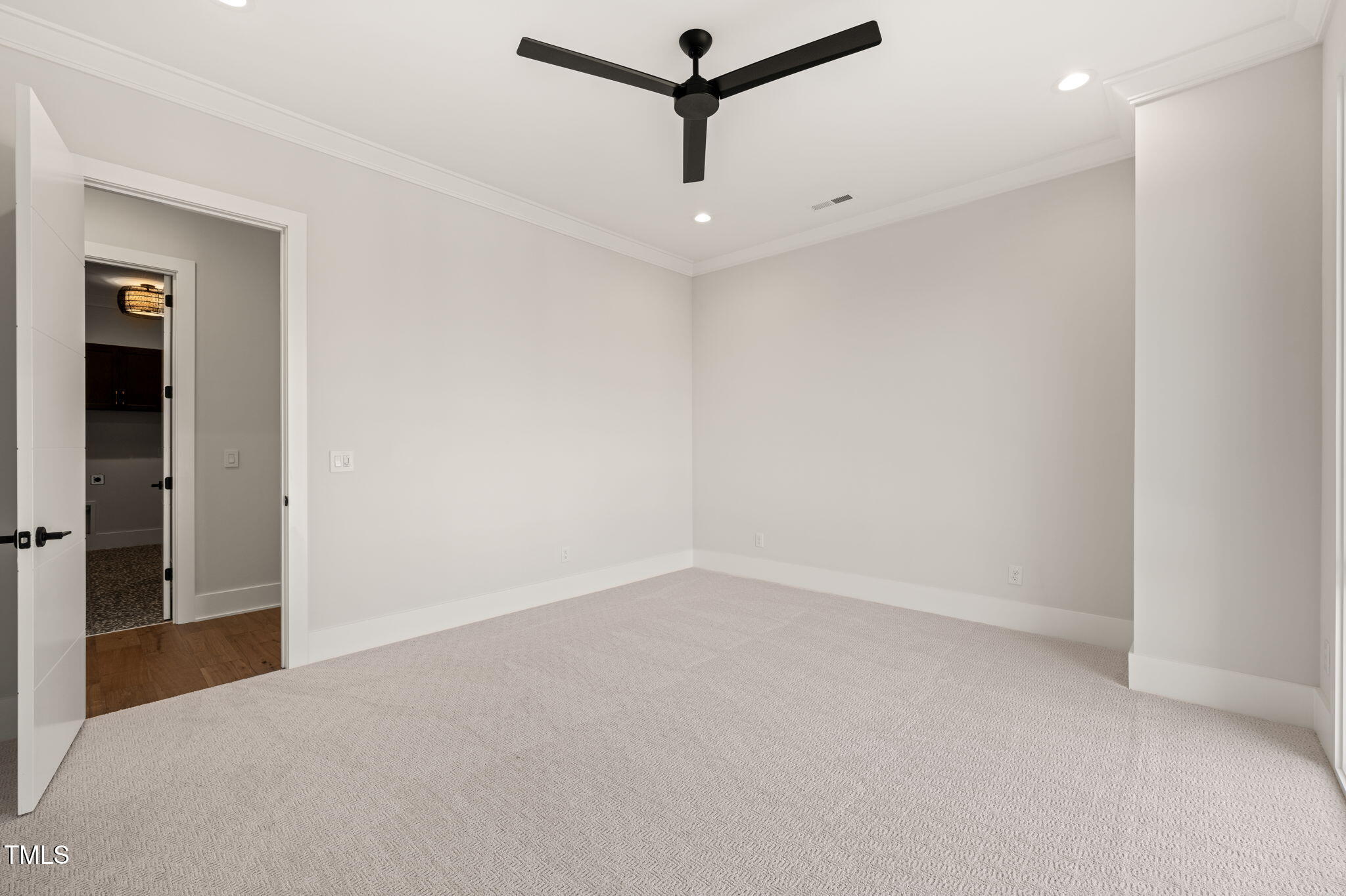 9009 Meadow Pointe Court