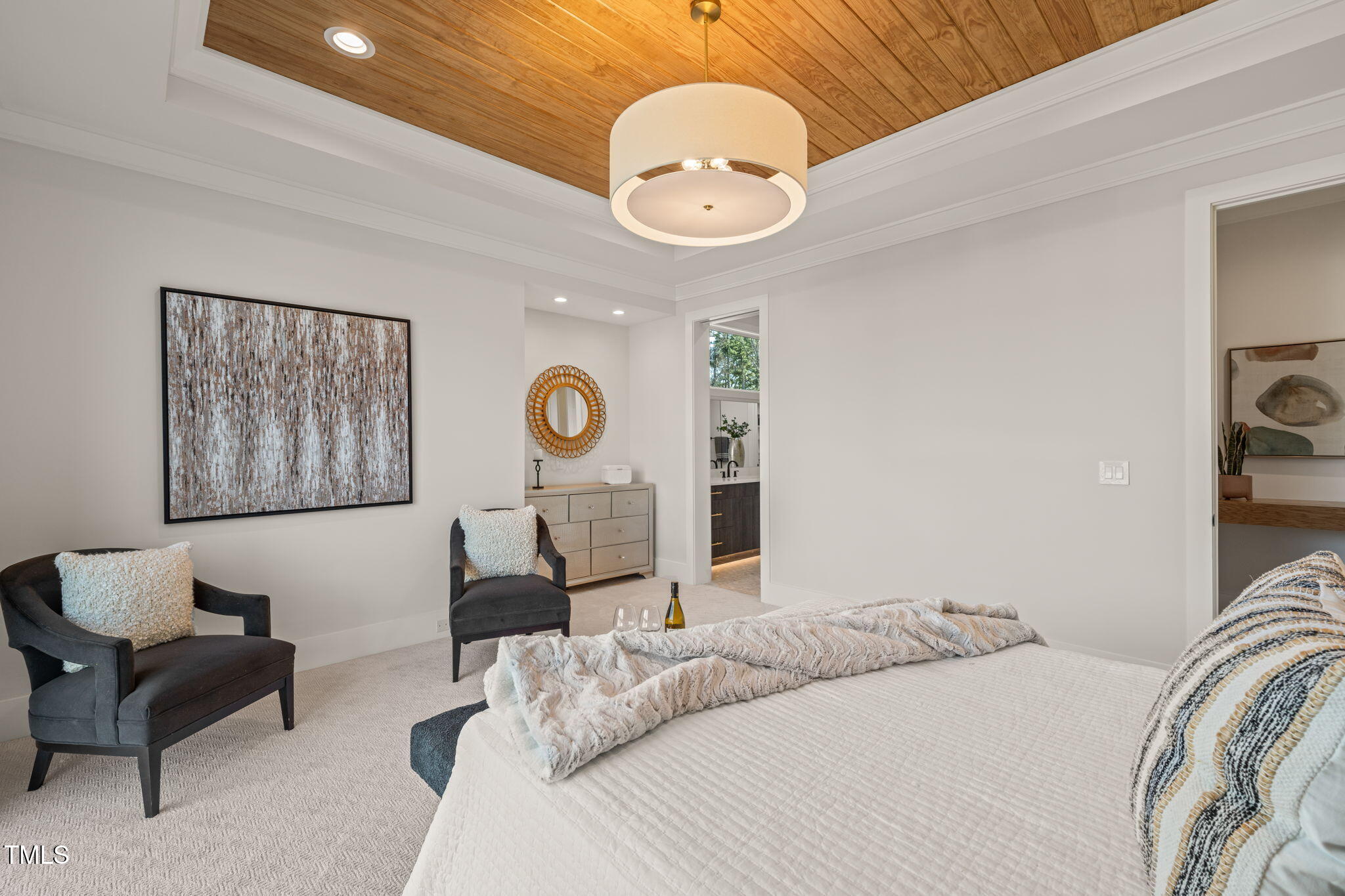 9009 Meadow Pointe Court