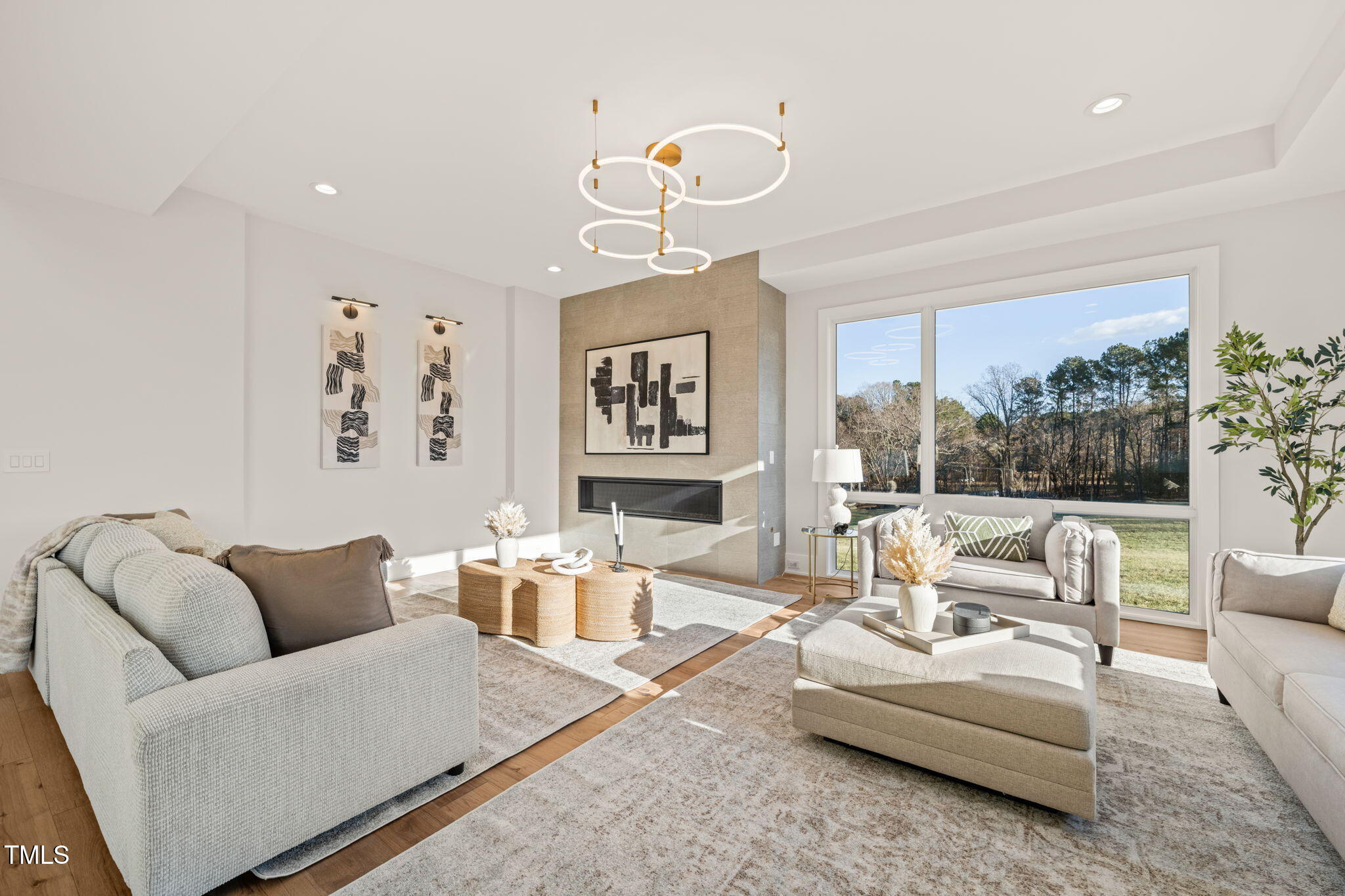 9009 Meadow Pointe Court