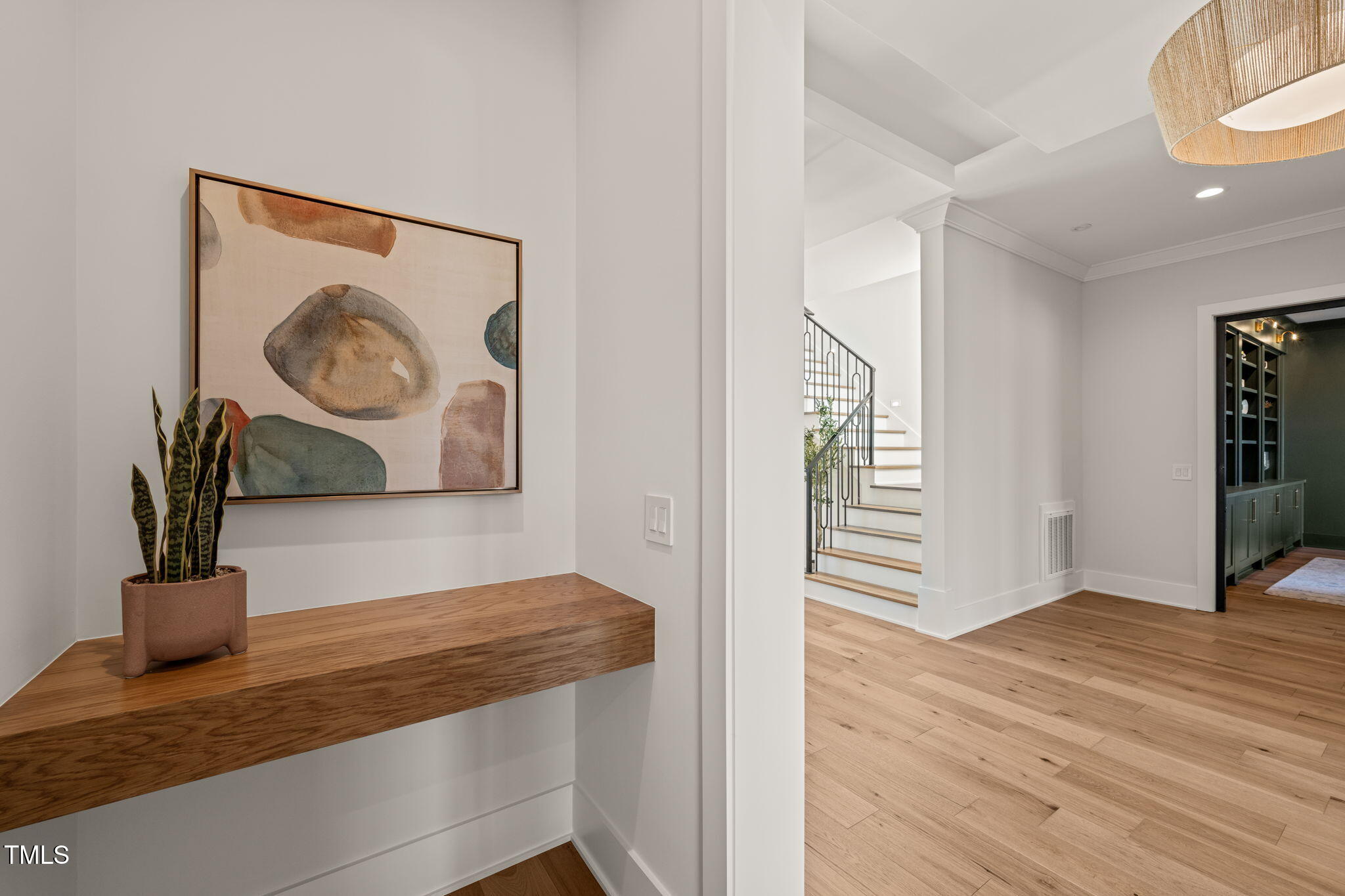 9009 Meadow Pointe Court