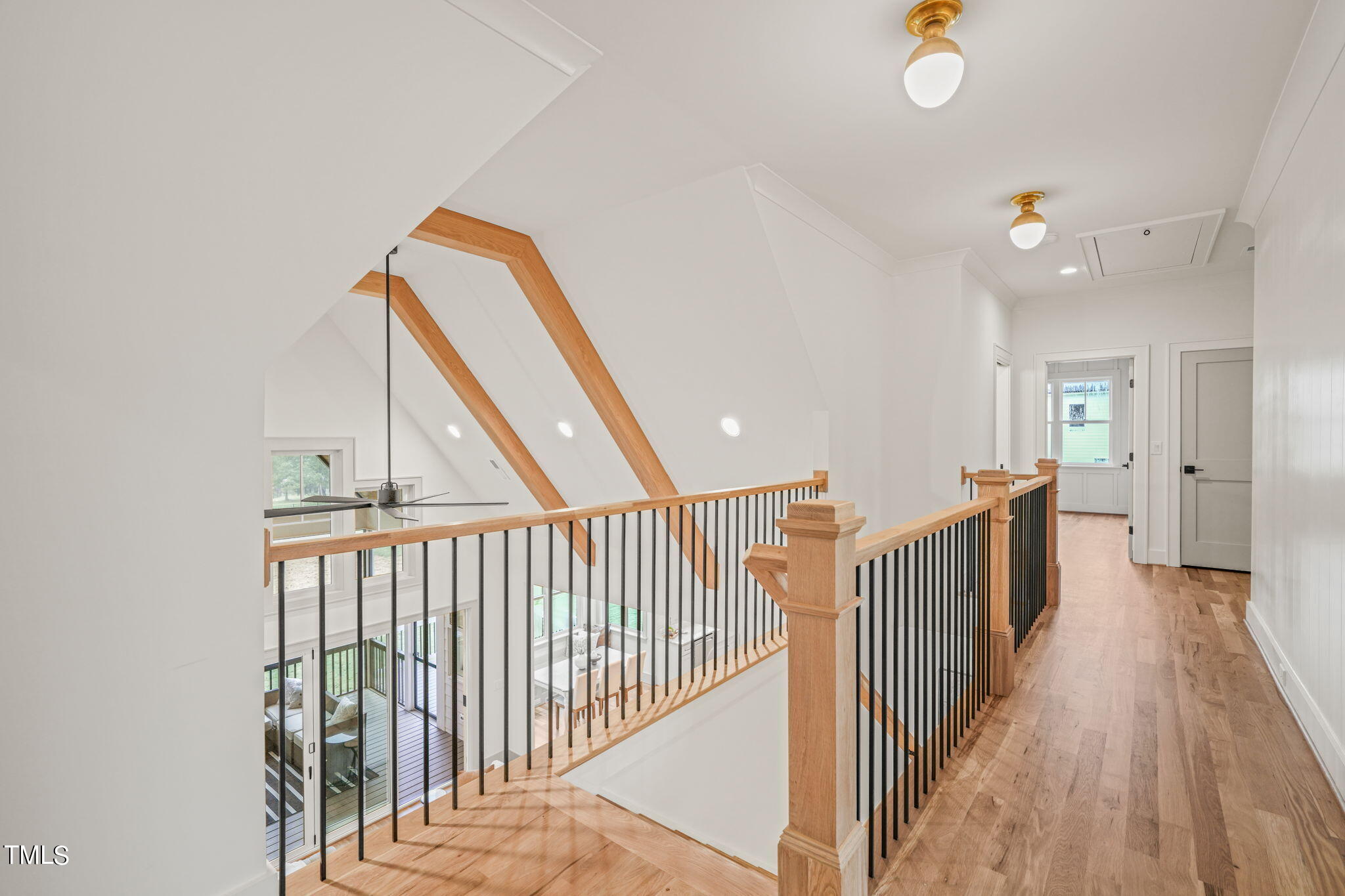 8909 Grand Highland Way