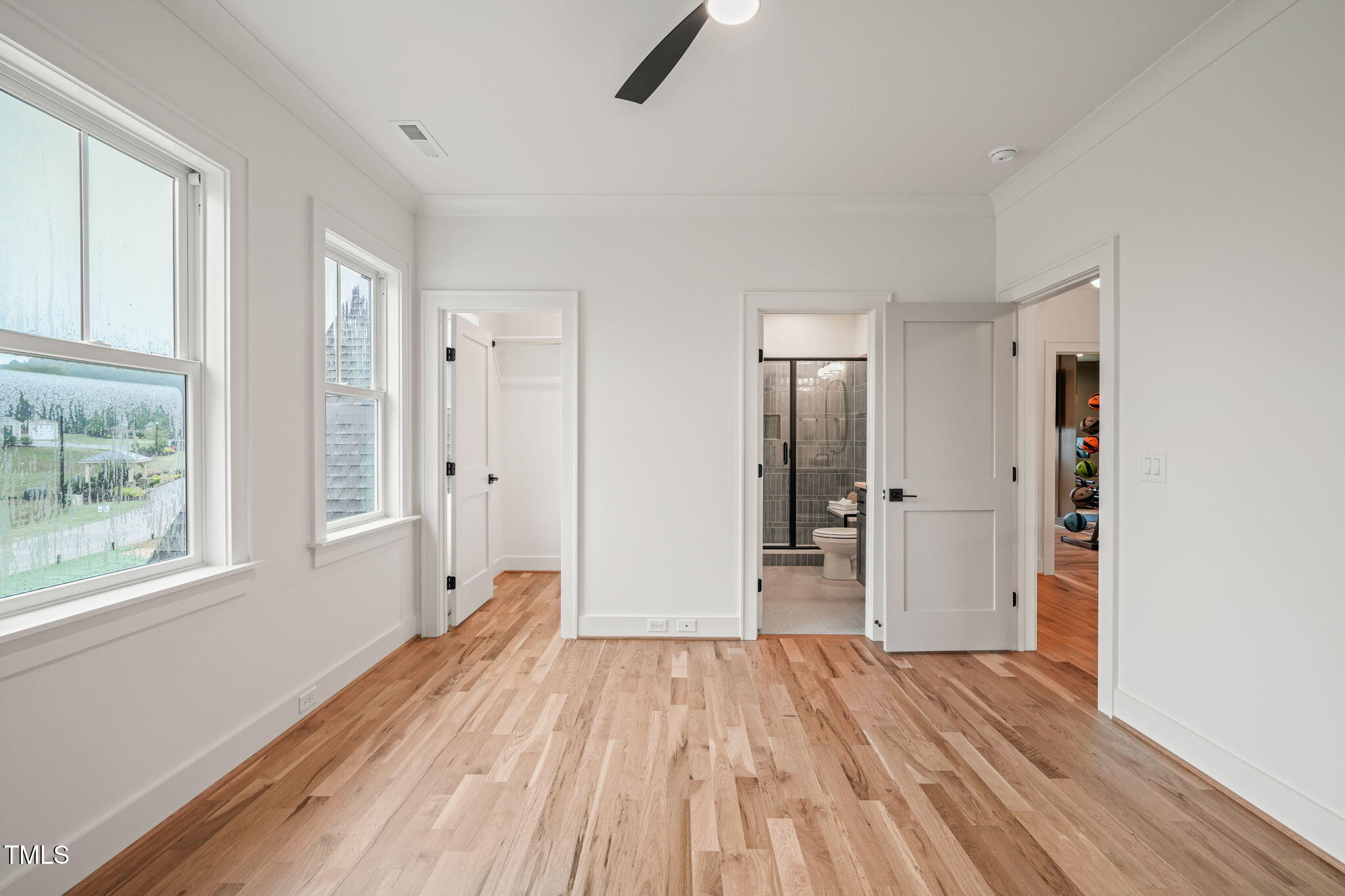 8909 Grand Highland Way