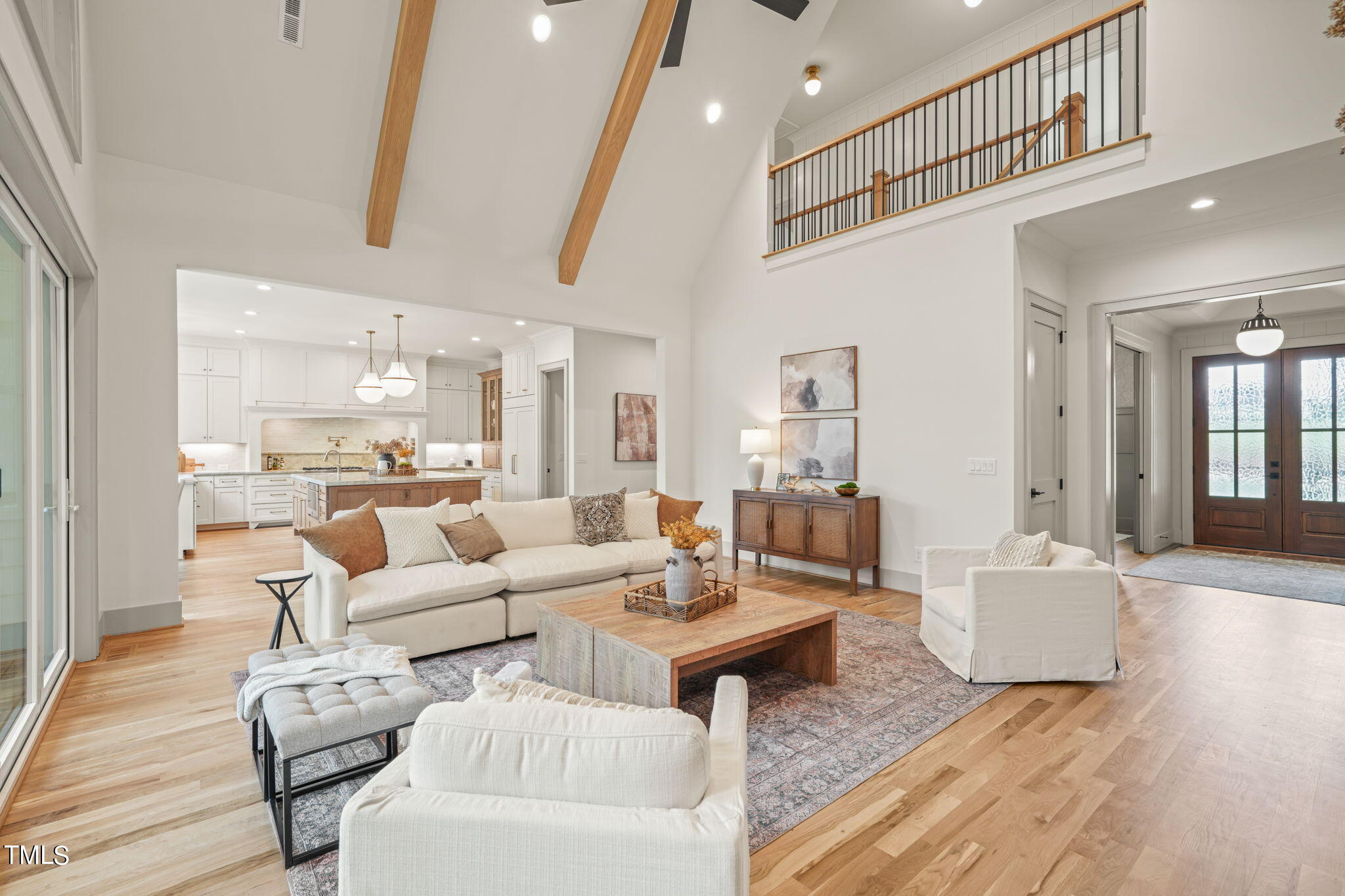 8909 Grand Highland Way