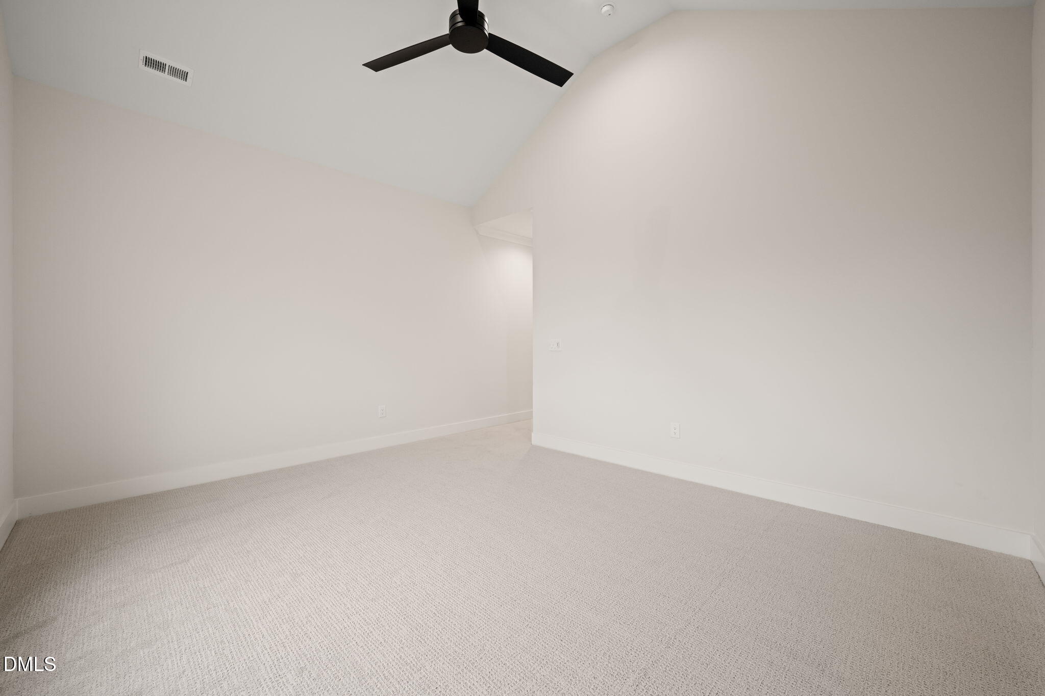 9105 Overlook Crest Drive
