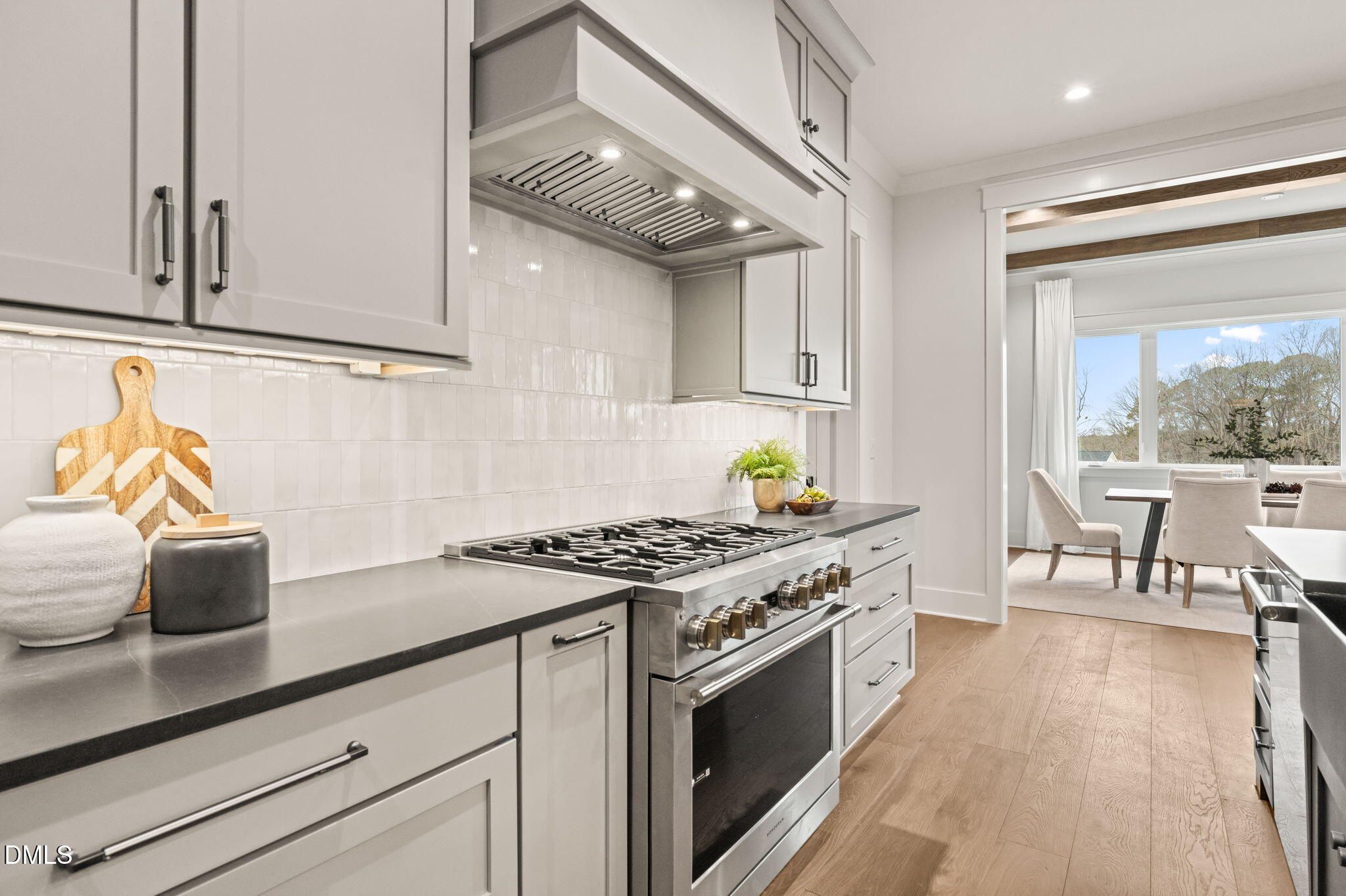 9105 Overlook Crest Drive