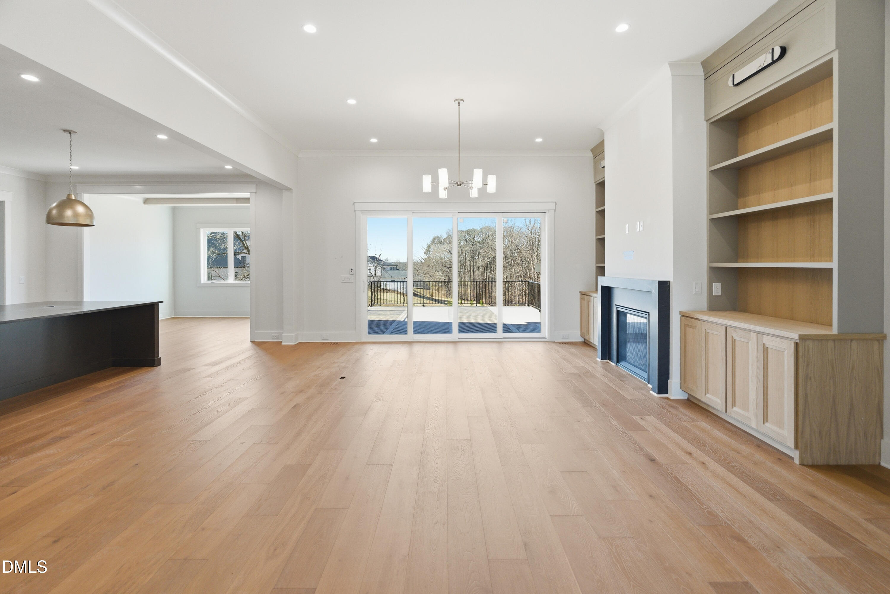 9105 Overlook Crest Drive