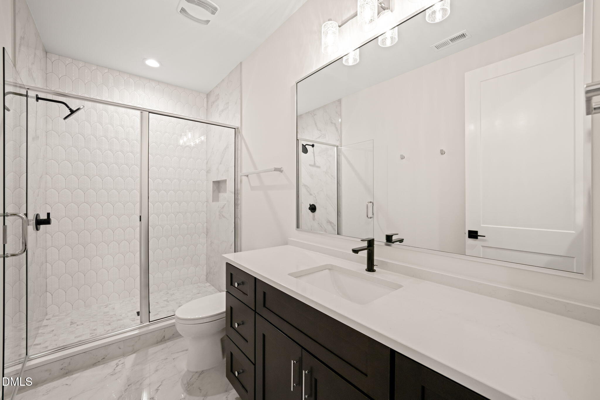 9105 Overlook Crest Drive