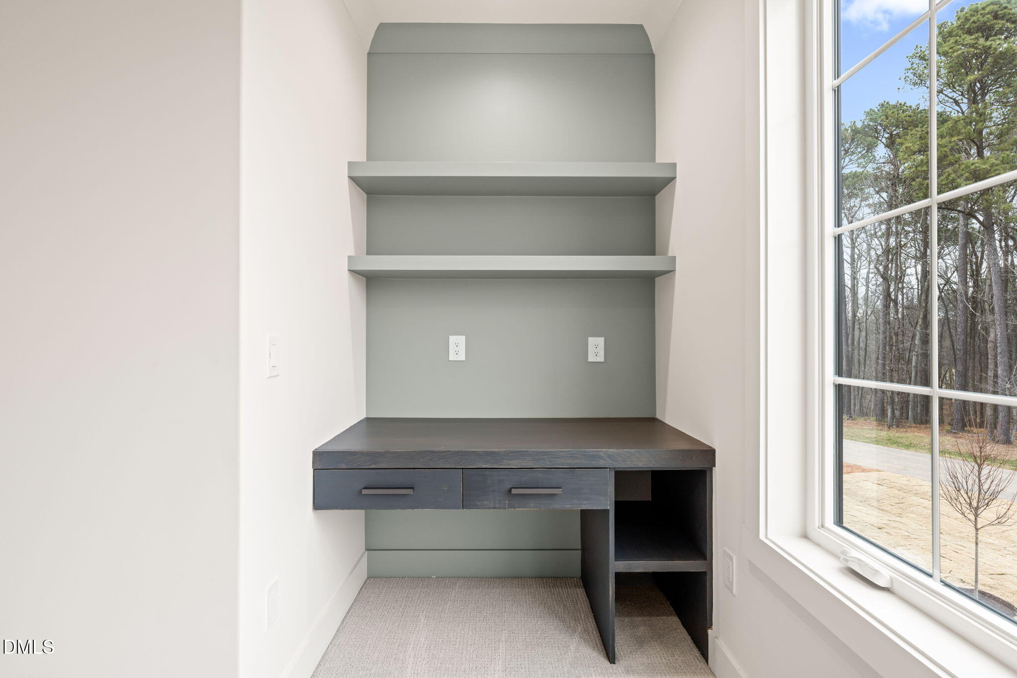 9105 Overlook Crest Drive