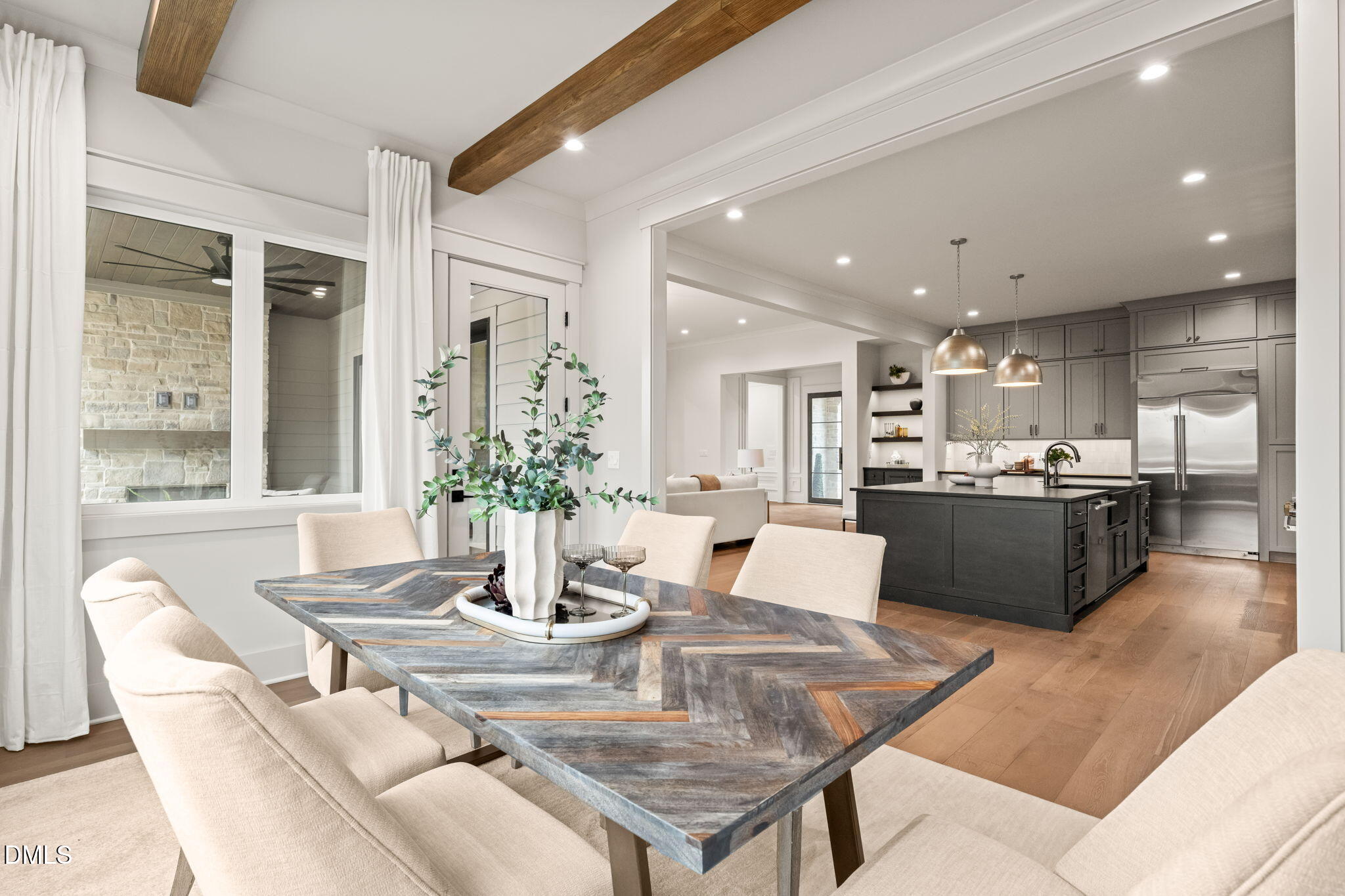 9105 Overlook Crest Drive