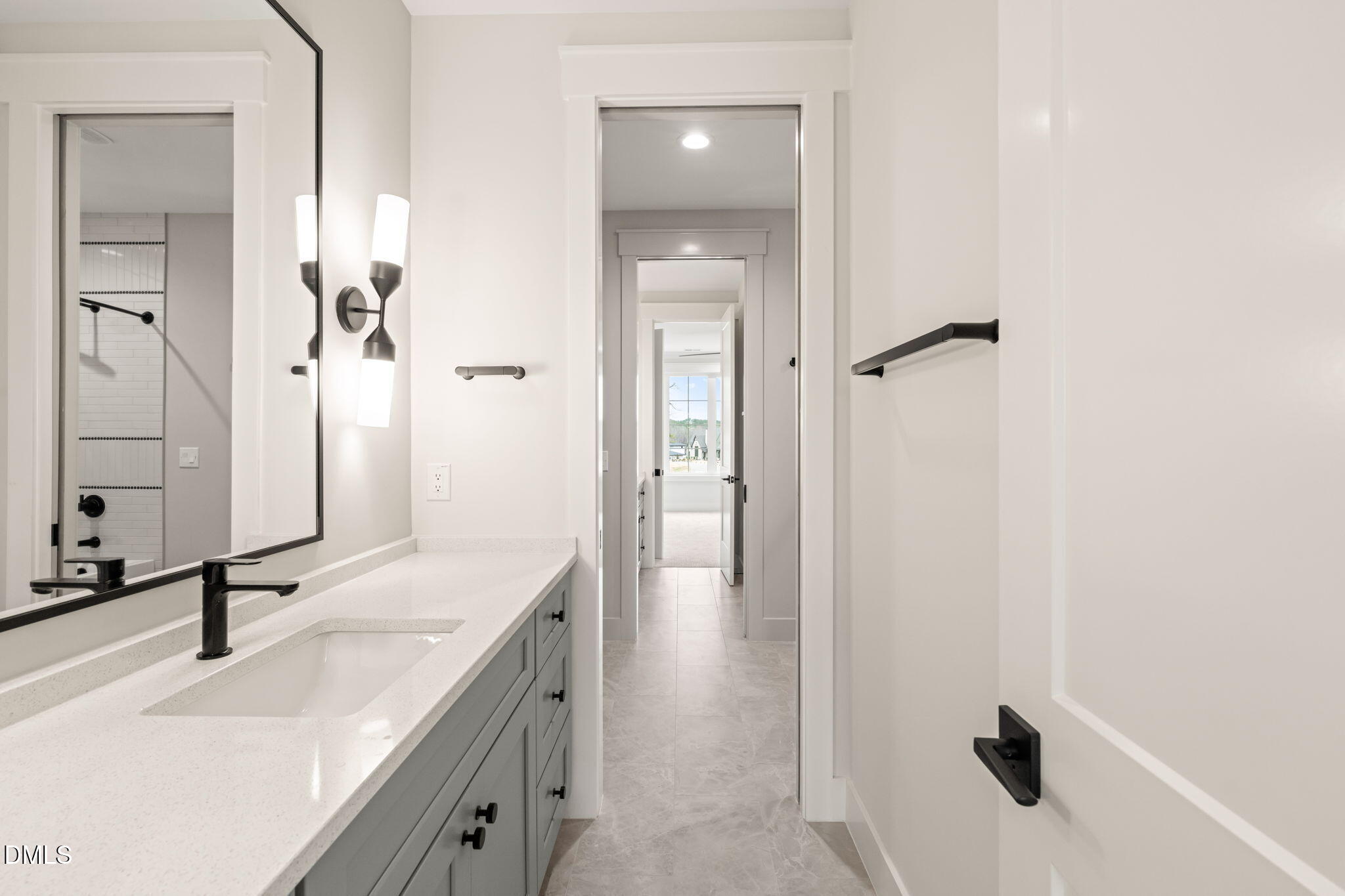 9105 Overlook Crest Drive