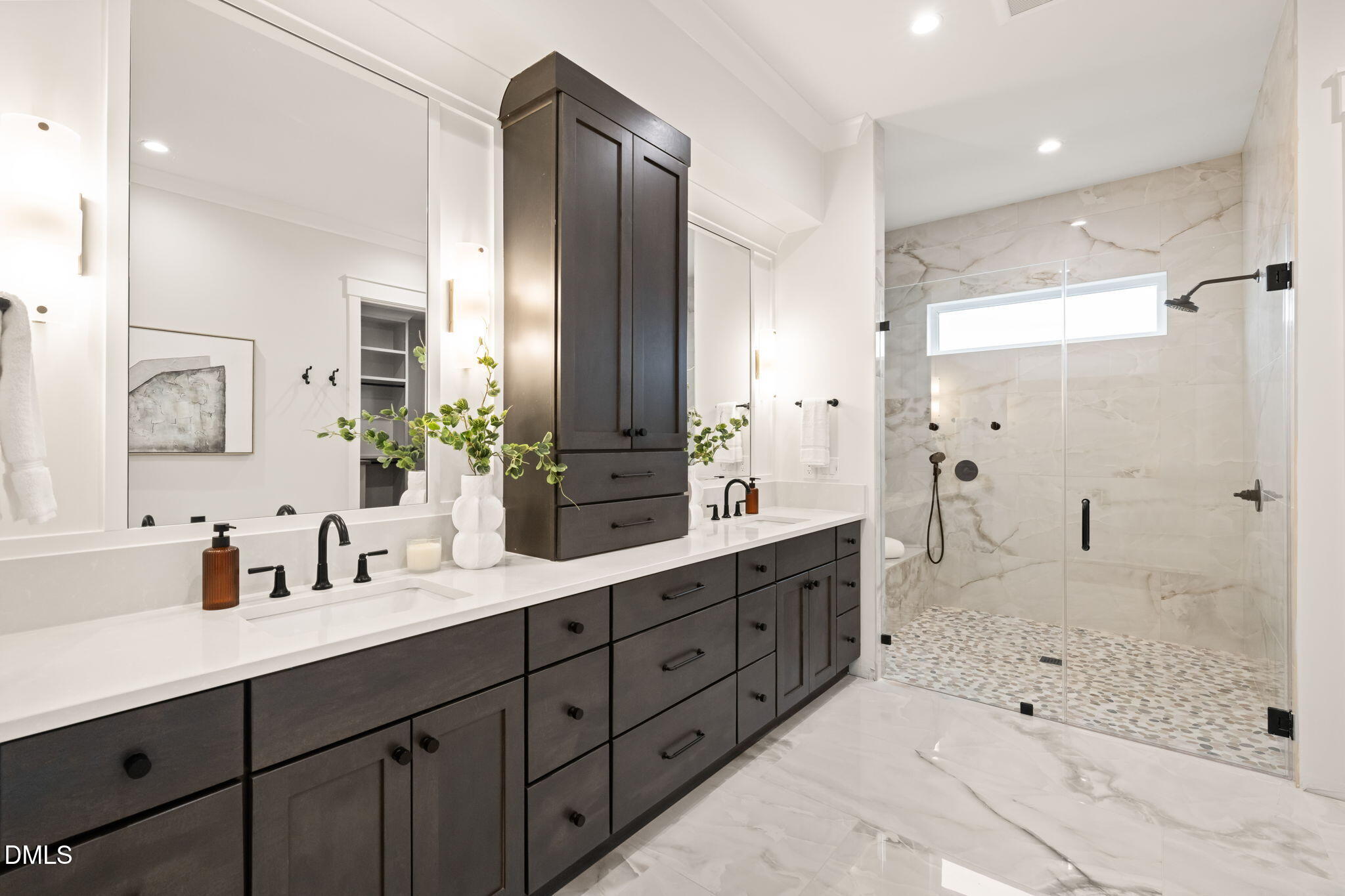 9105 Overlook Crest Drive