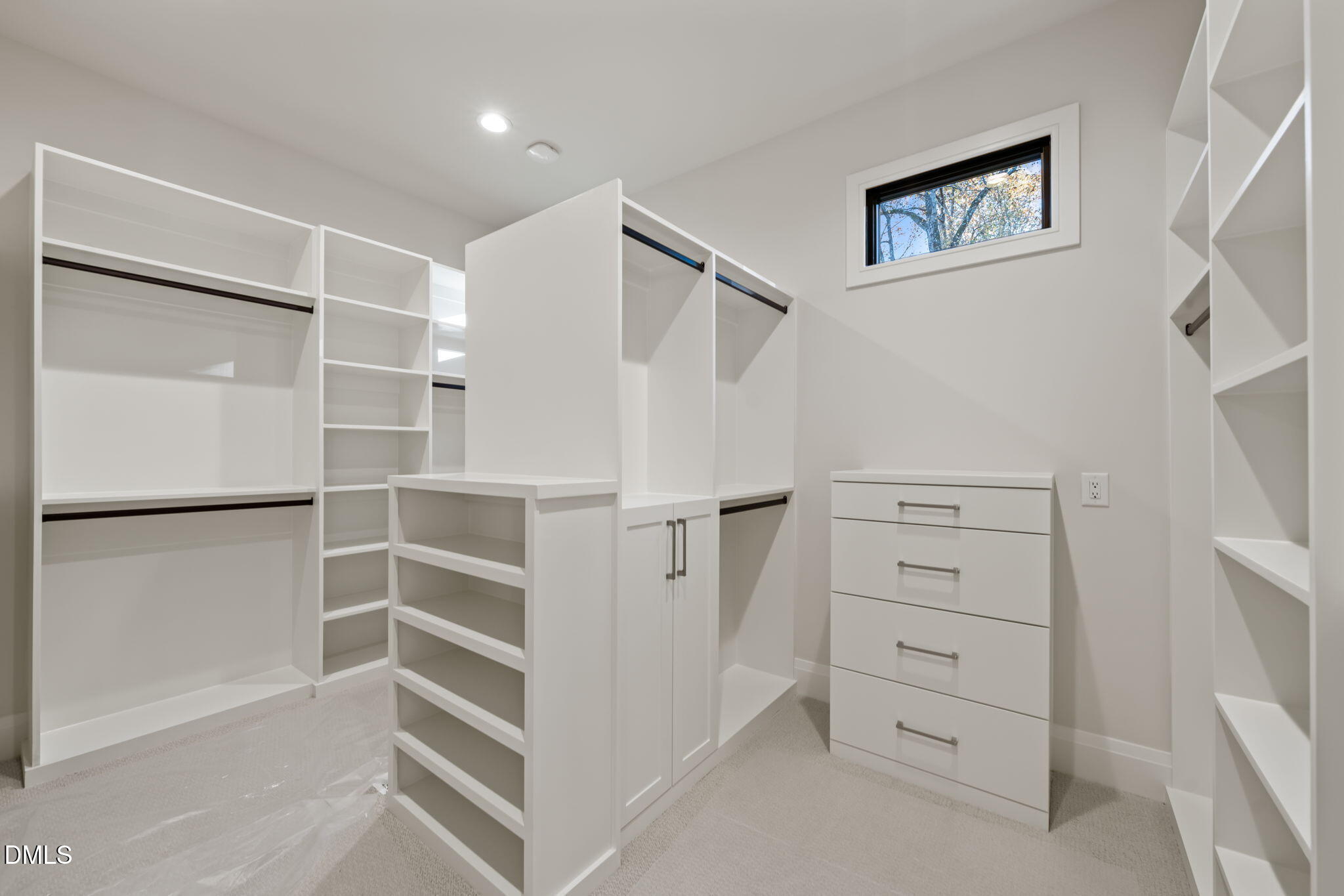 9125 Overlook Crest Drive