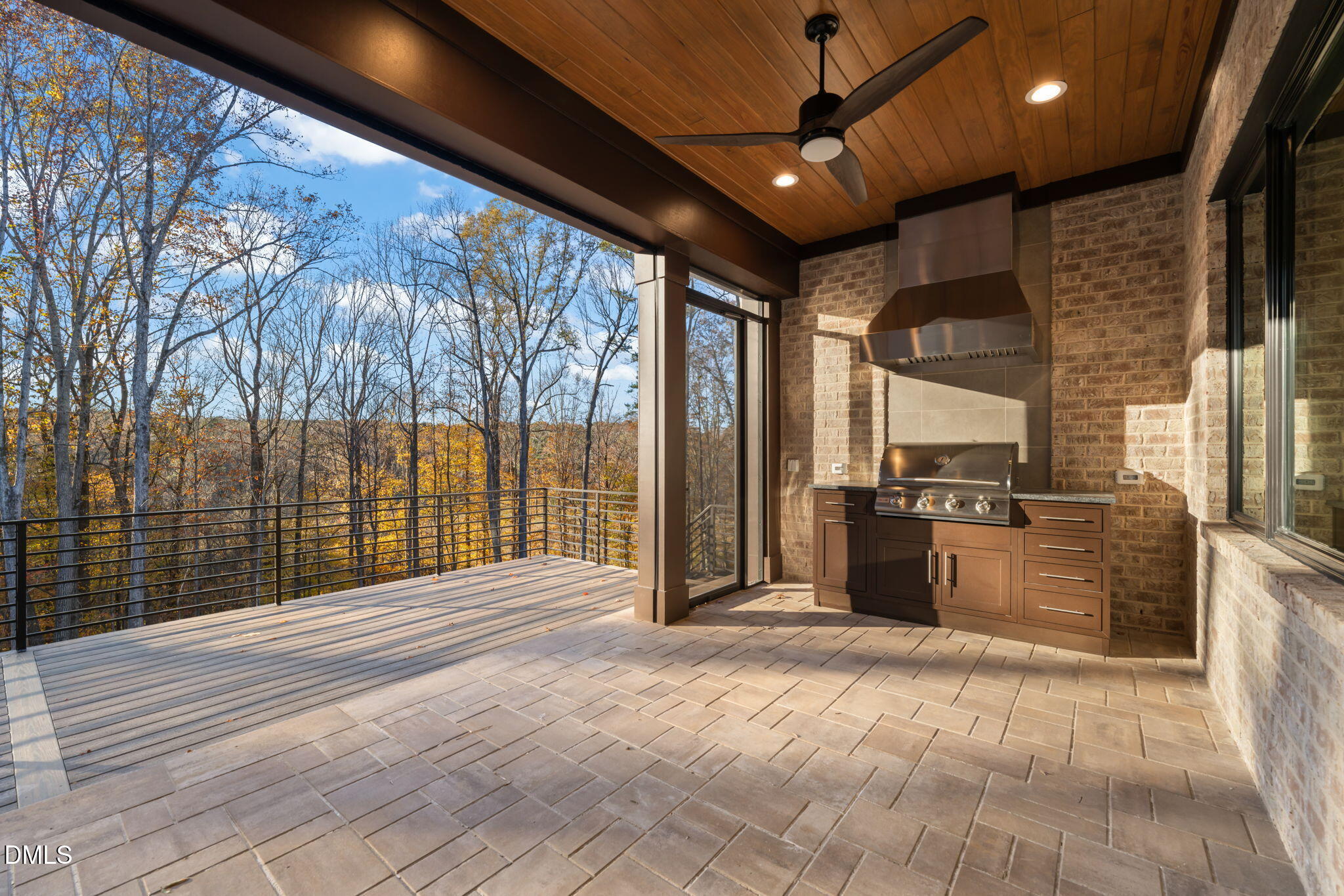 9125 Overlook Crest Drive