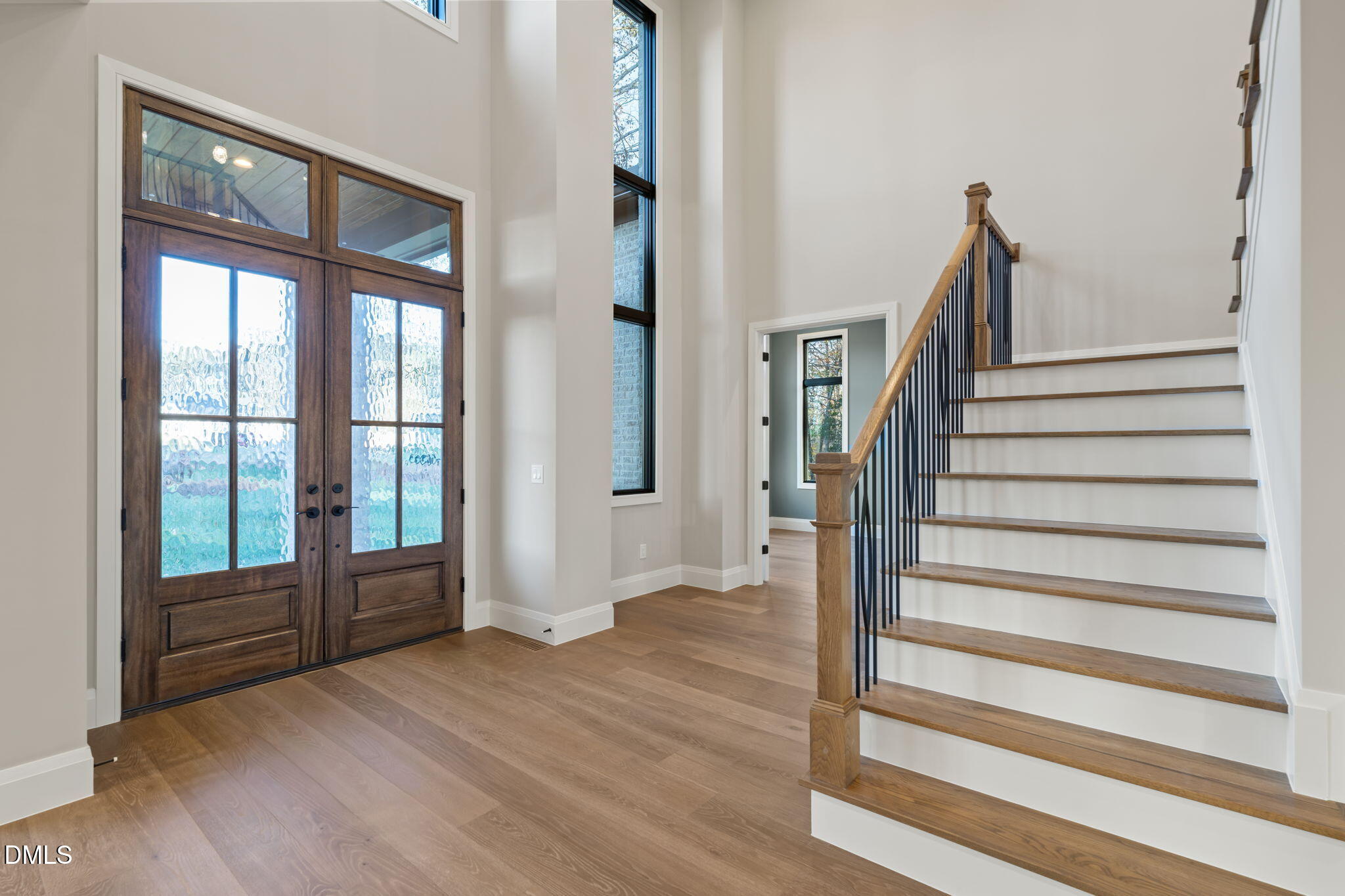 9125 Overlook Crest Drive