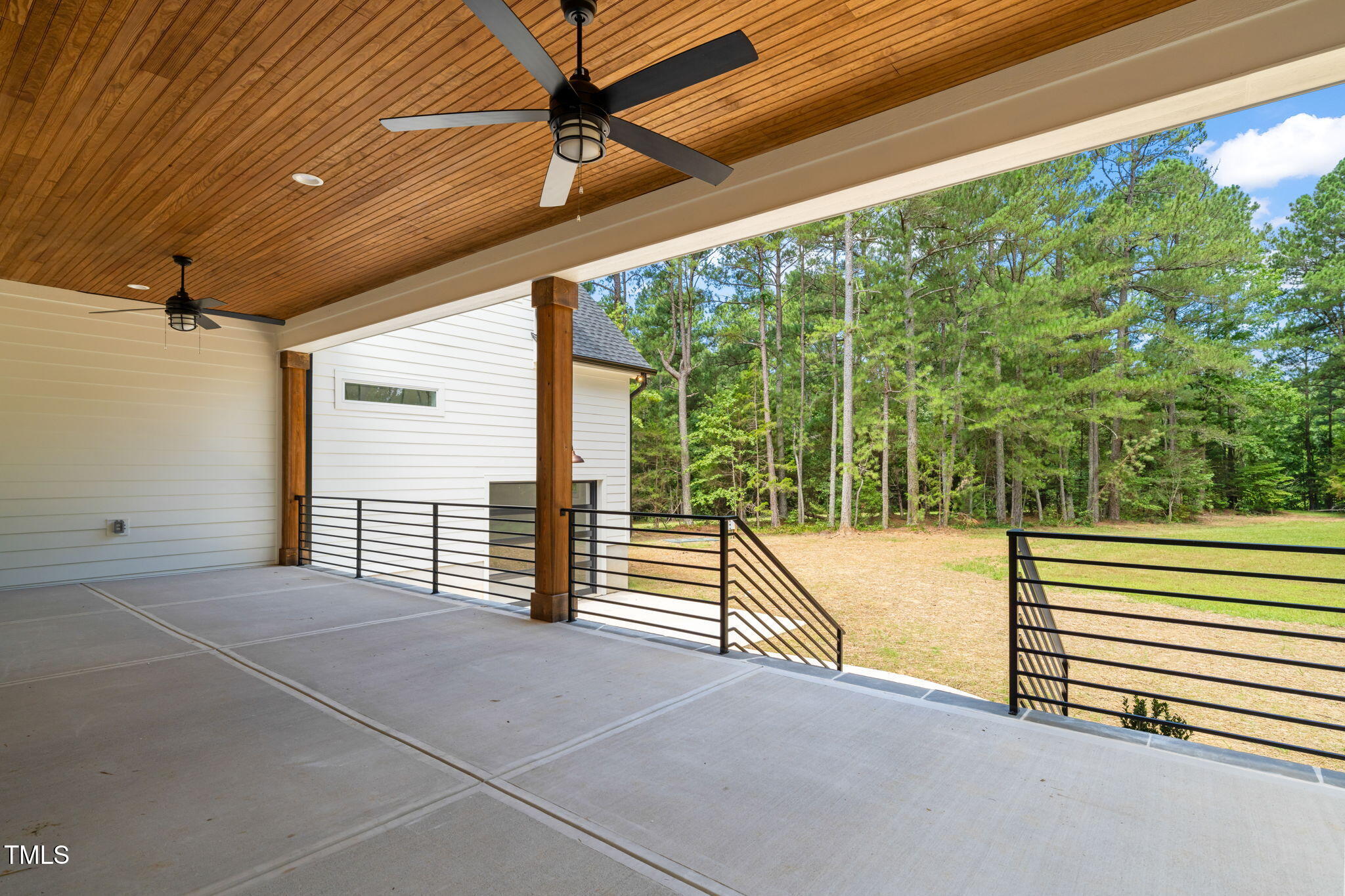 6225 Horse Fly Trail