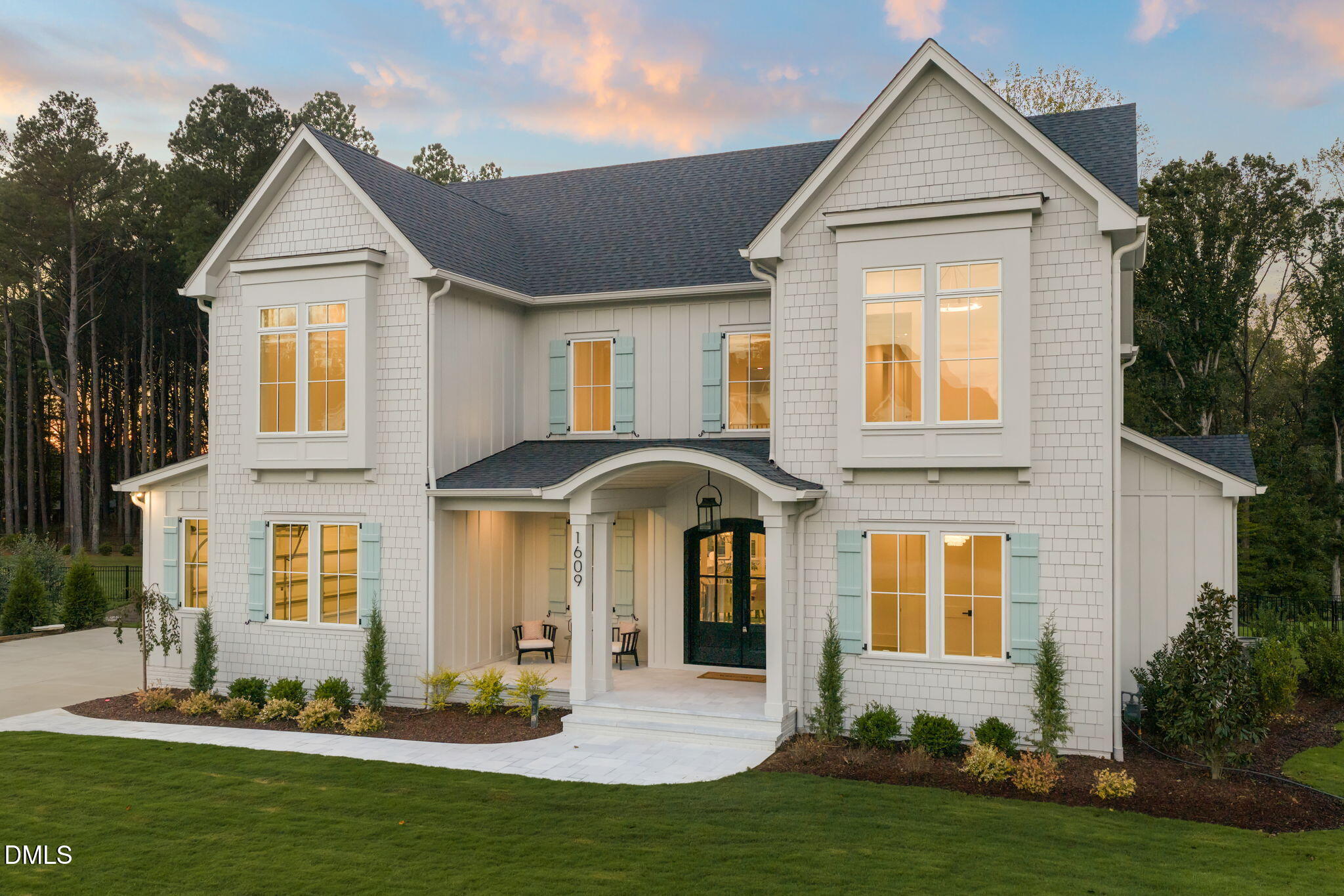 1609 Legacy Ridge Lane