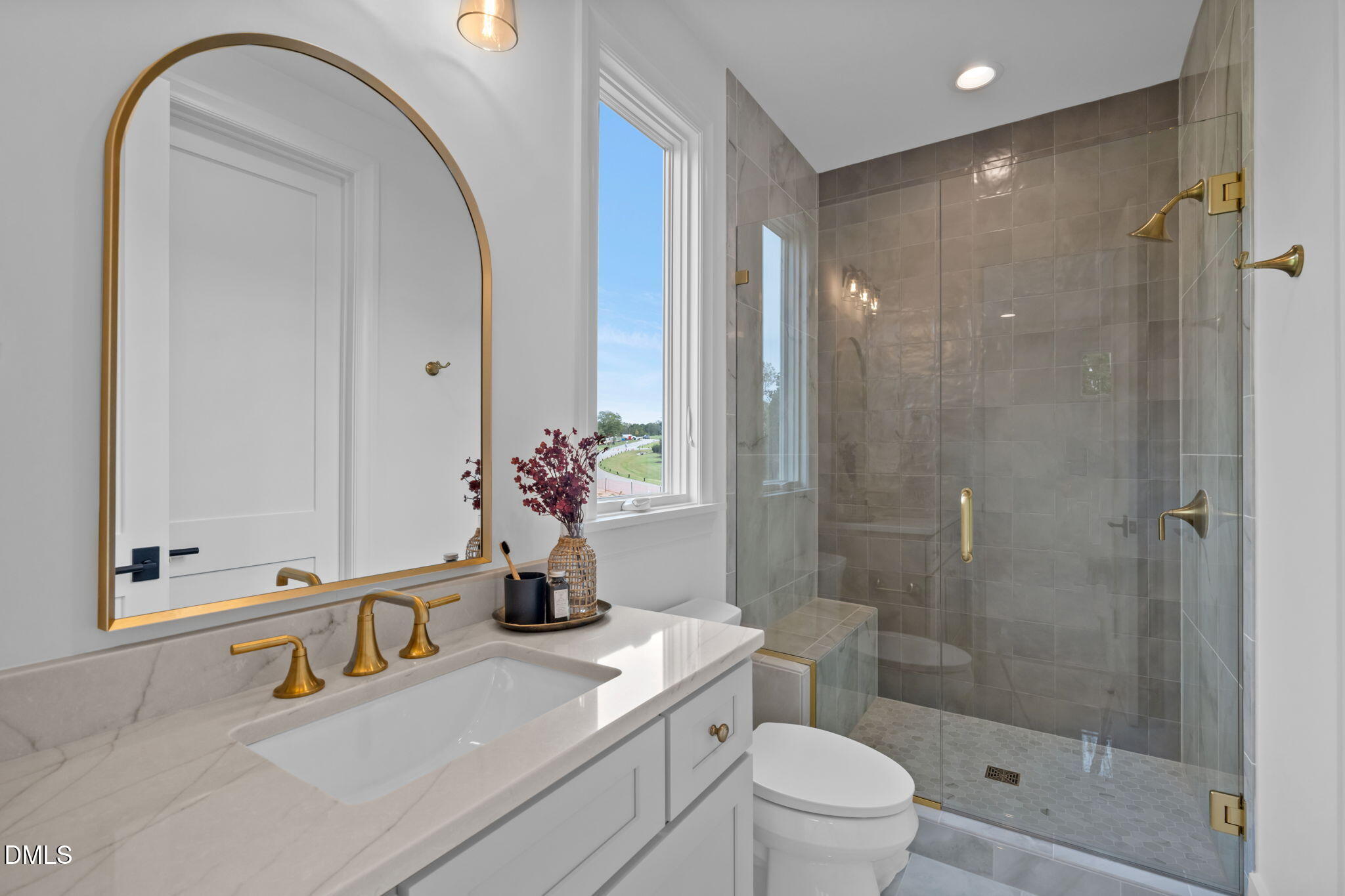 1609 Legacy Ridge Lane