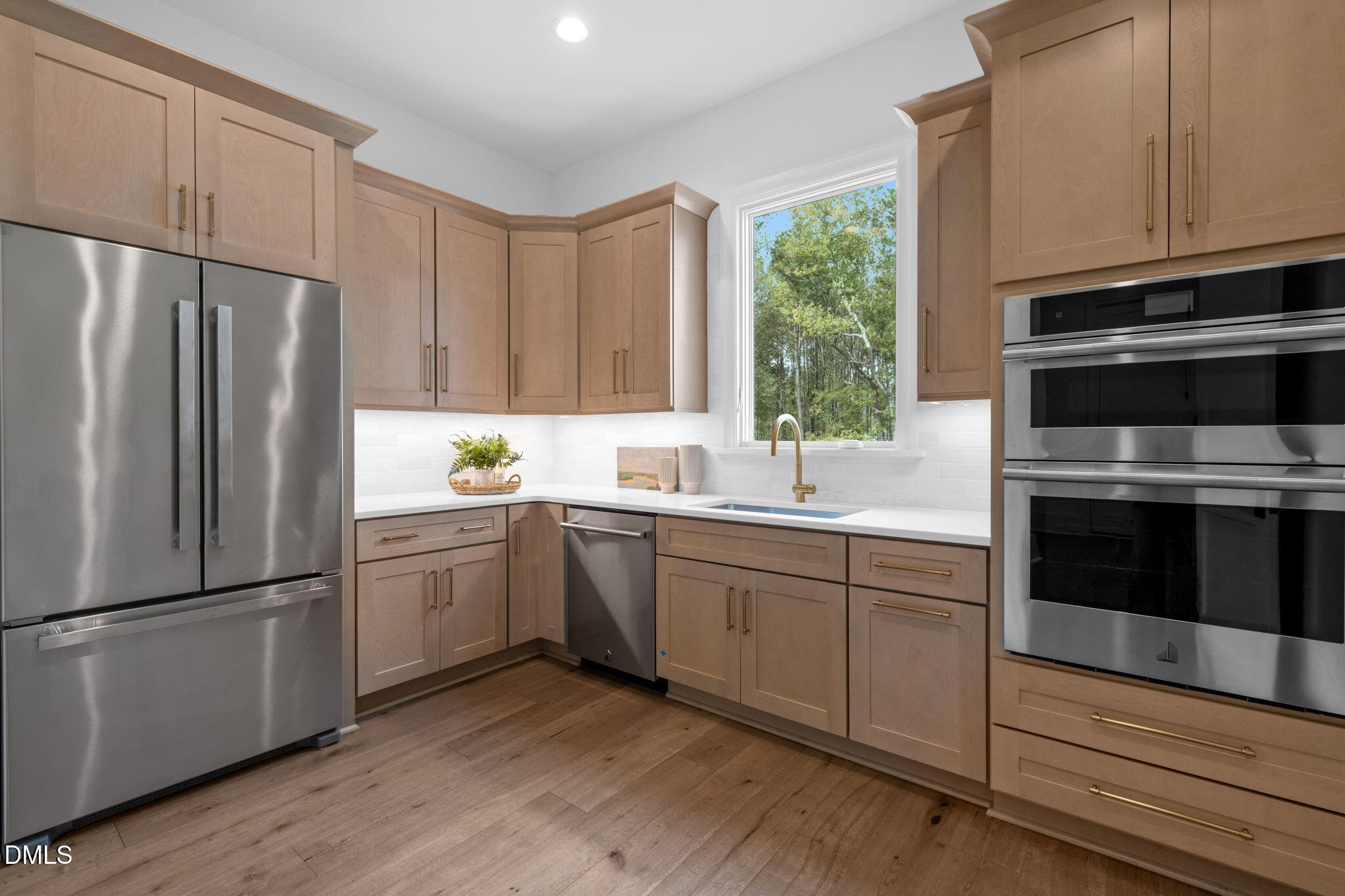 1609 Legacy Ridge Lane