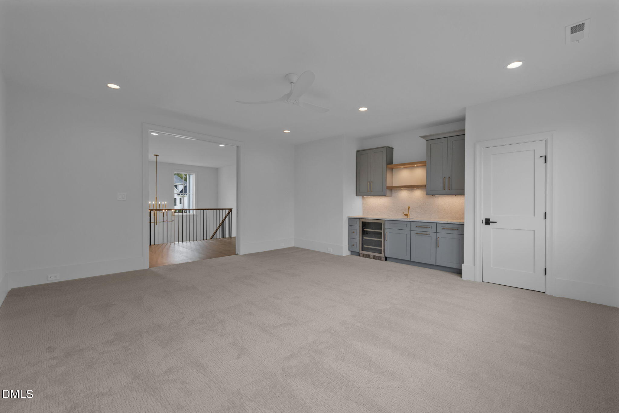 1609 Legacy Ridge Lane