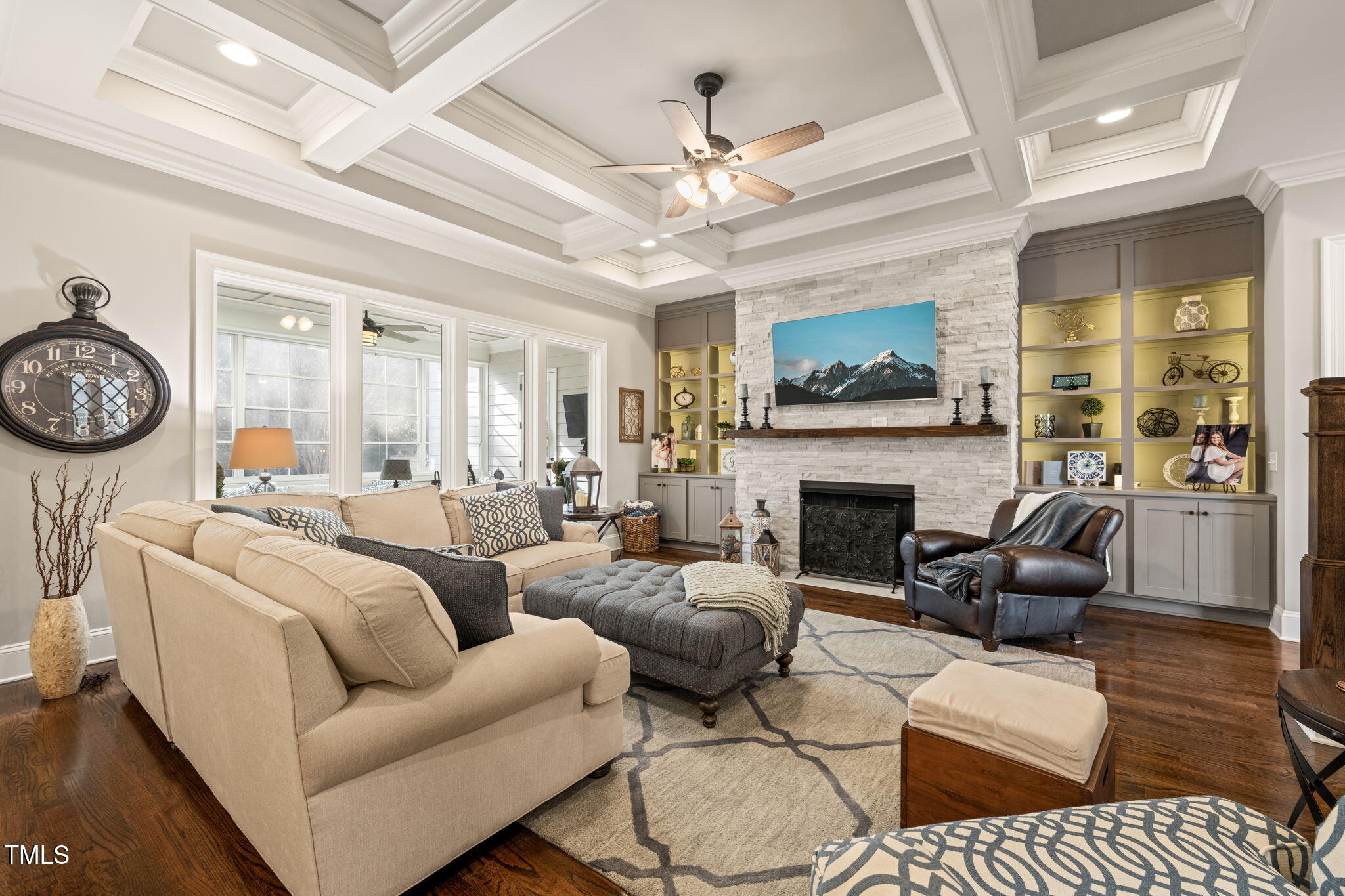 1301 Mackinaw Drive