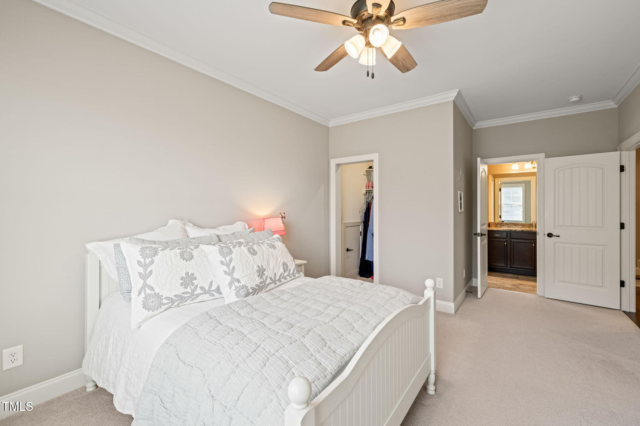1301 Mackinaw Drive