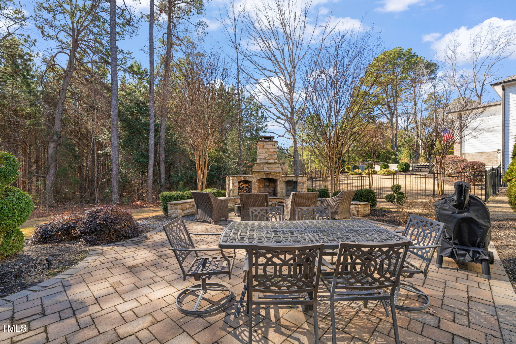 1301 Mackinaw Drive