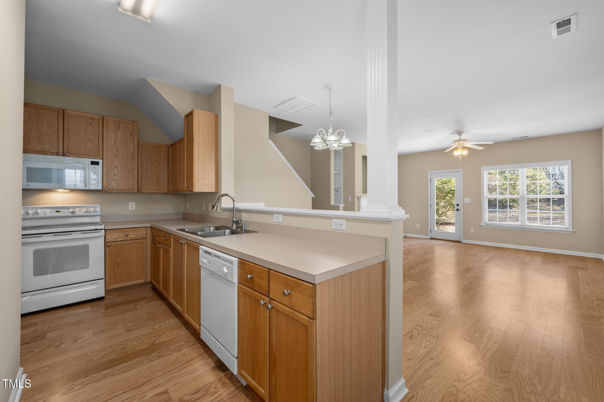 2200 Thornblade Drive