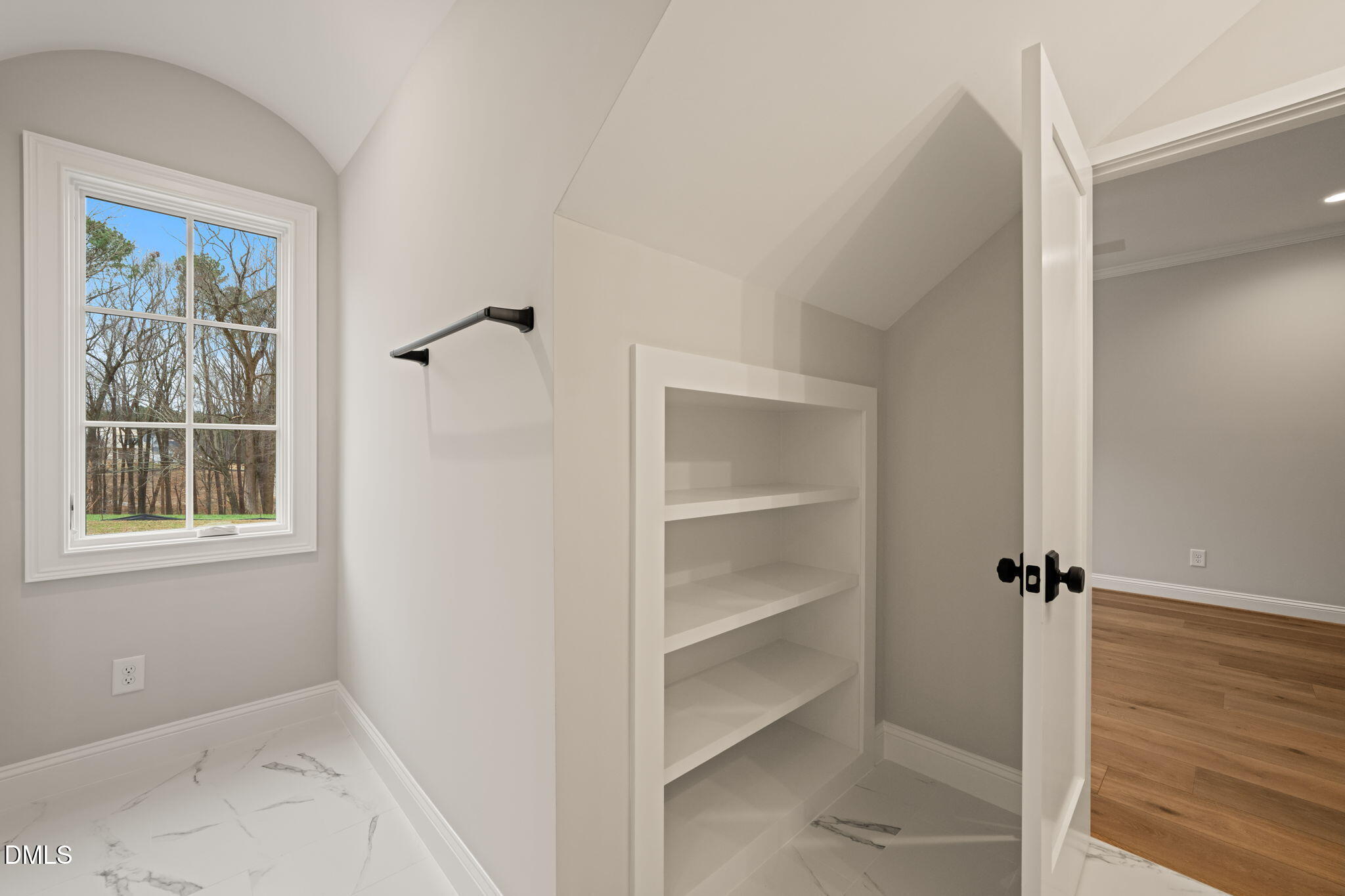 1712 Legacy Ridge Lane