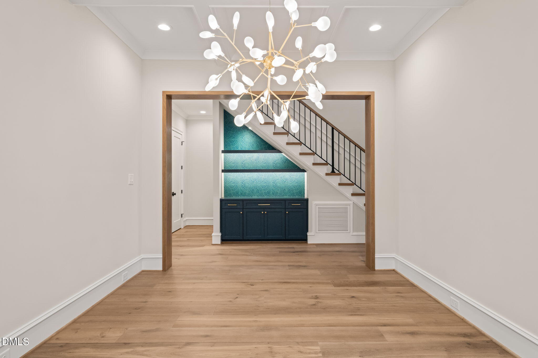 1712 Legacy Ridge Lane
