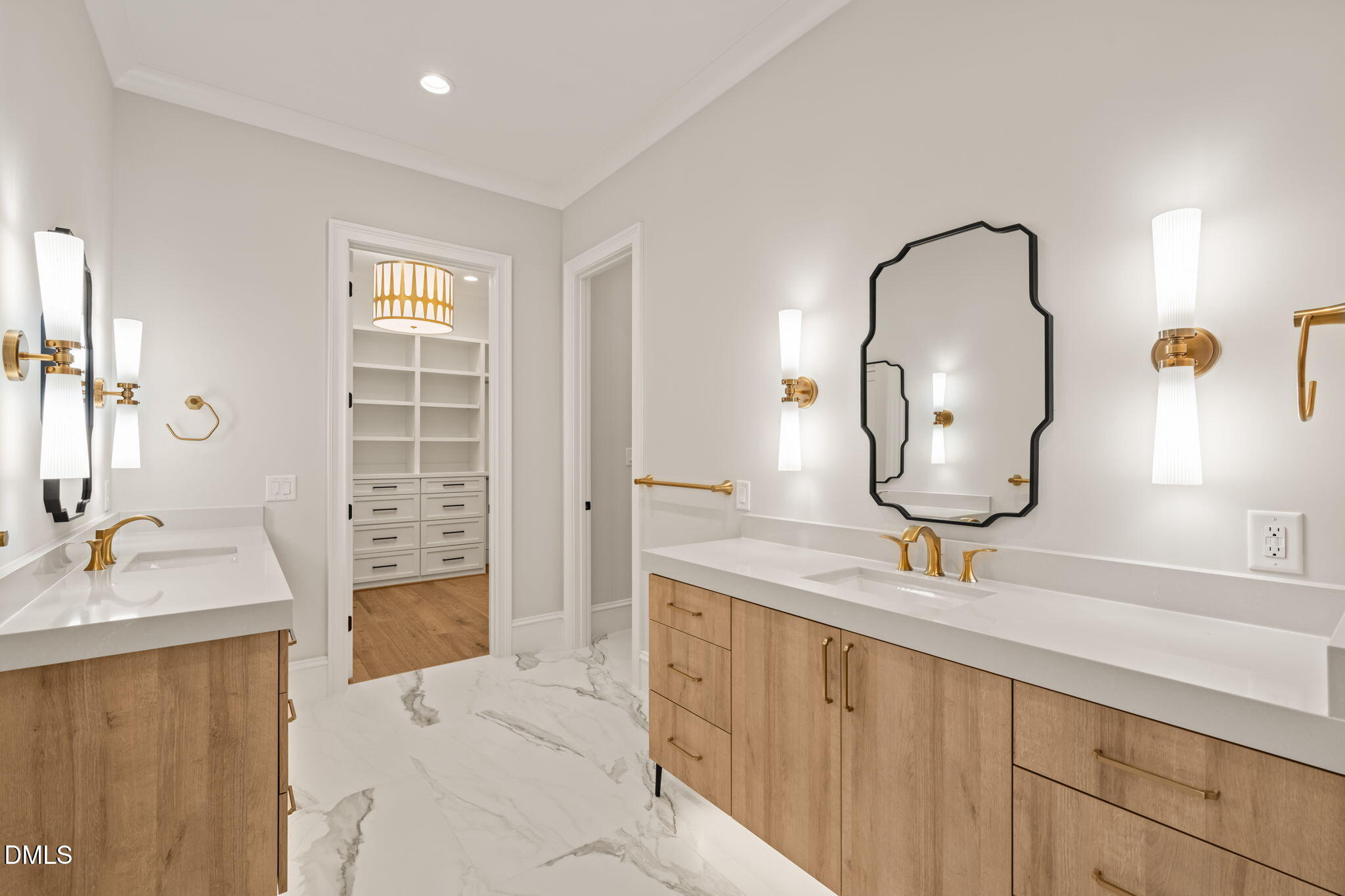1712 Legacy Ridge Lane