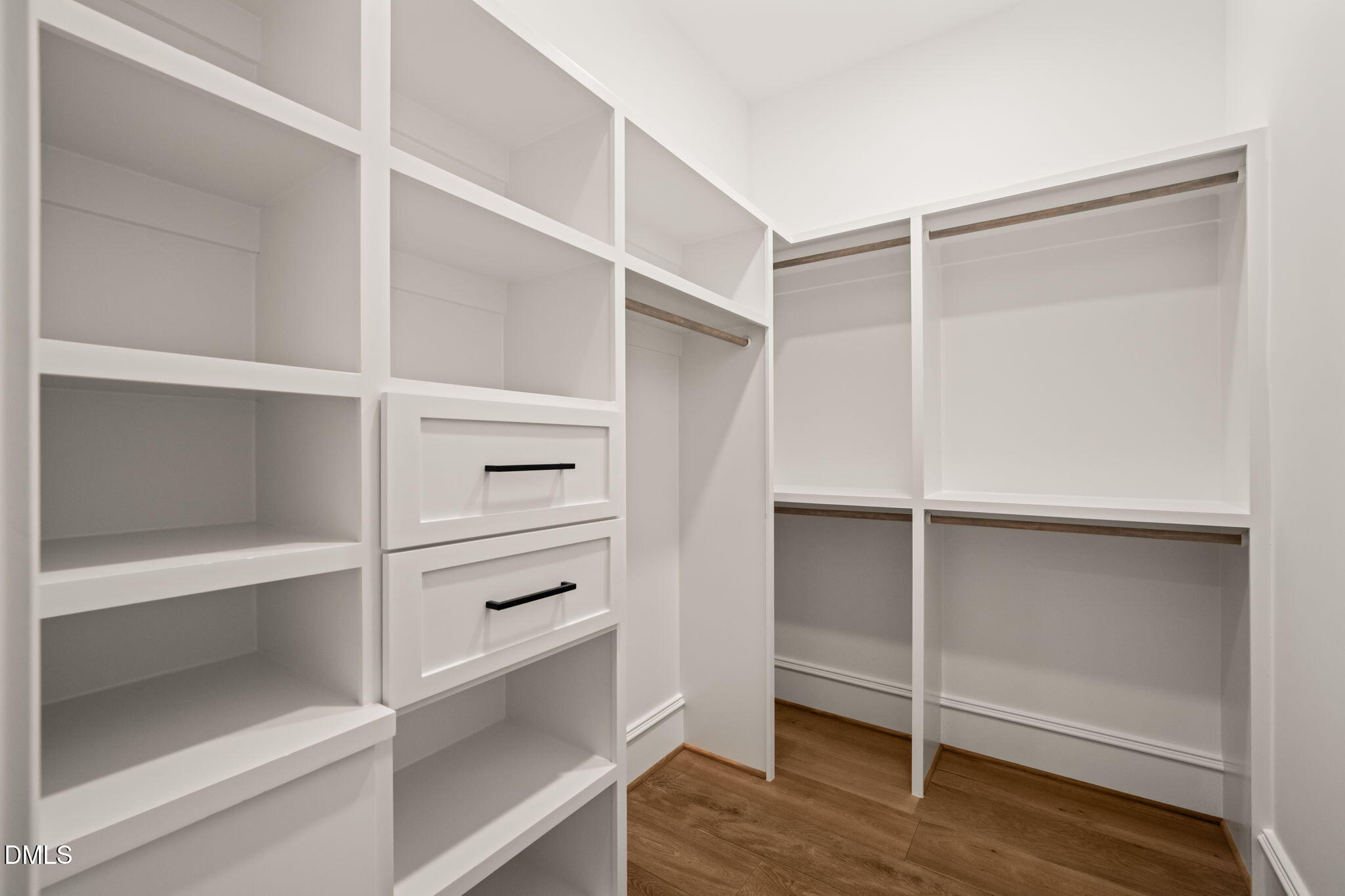 1712 Legacy Ridge Lane