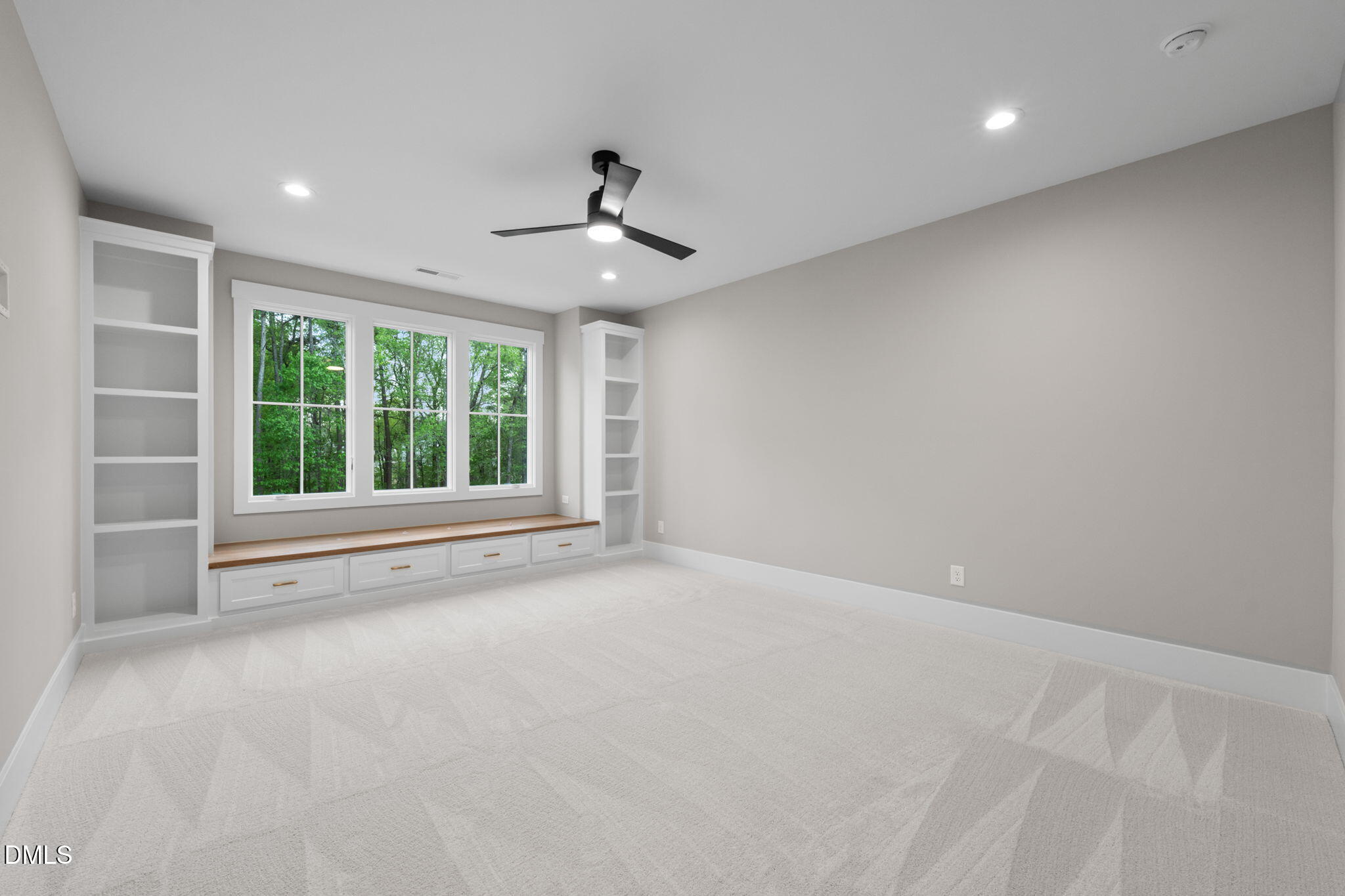 1708 Legacy Ridge Lane