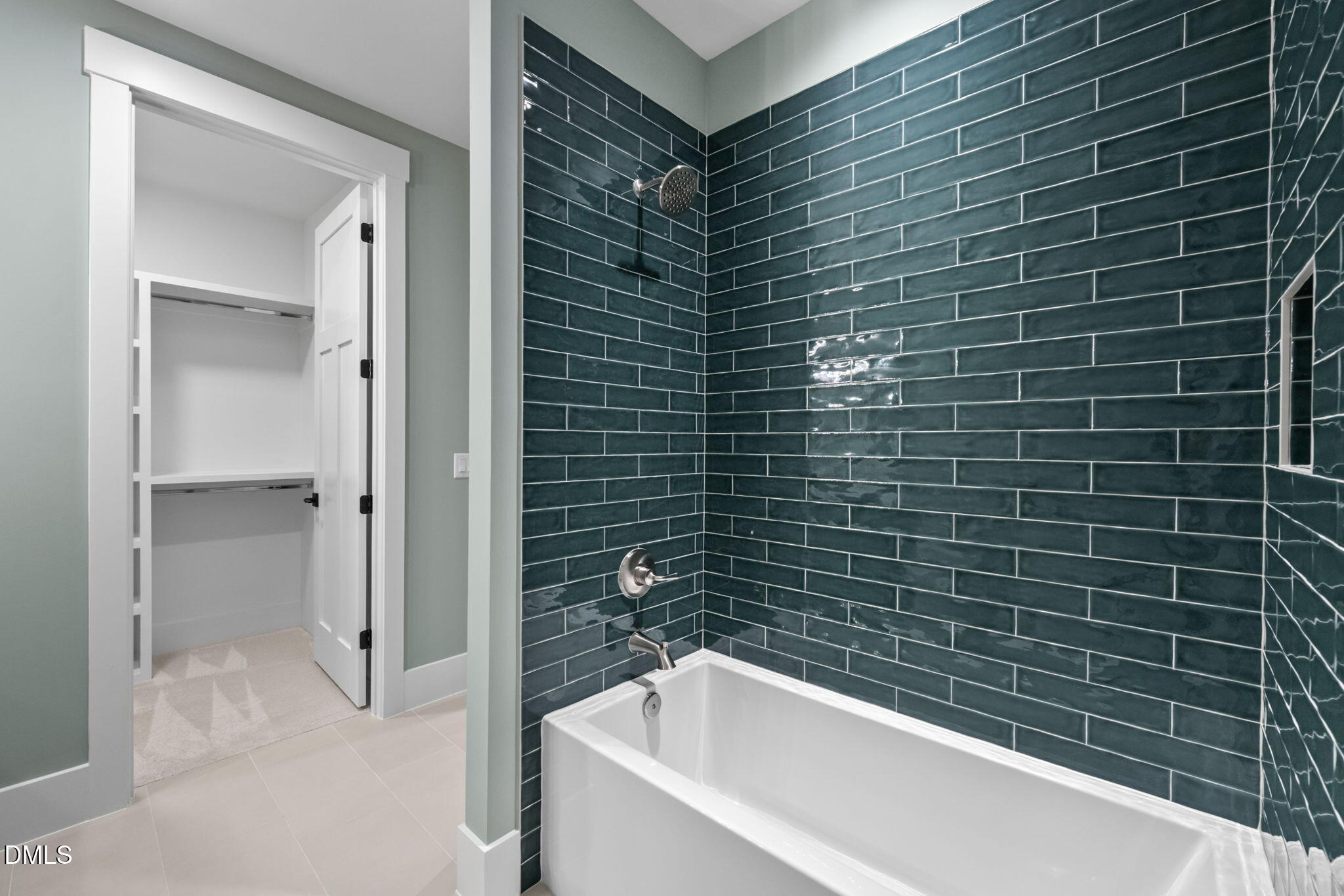 1708 Legacy Ridge Lane