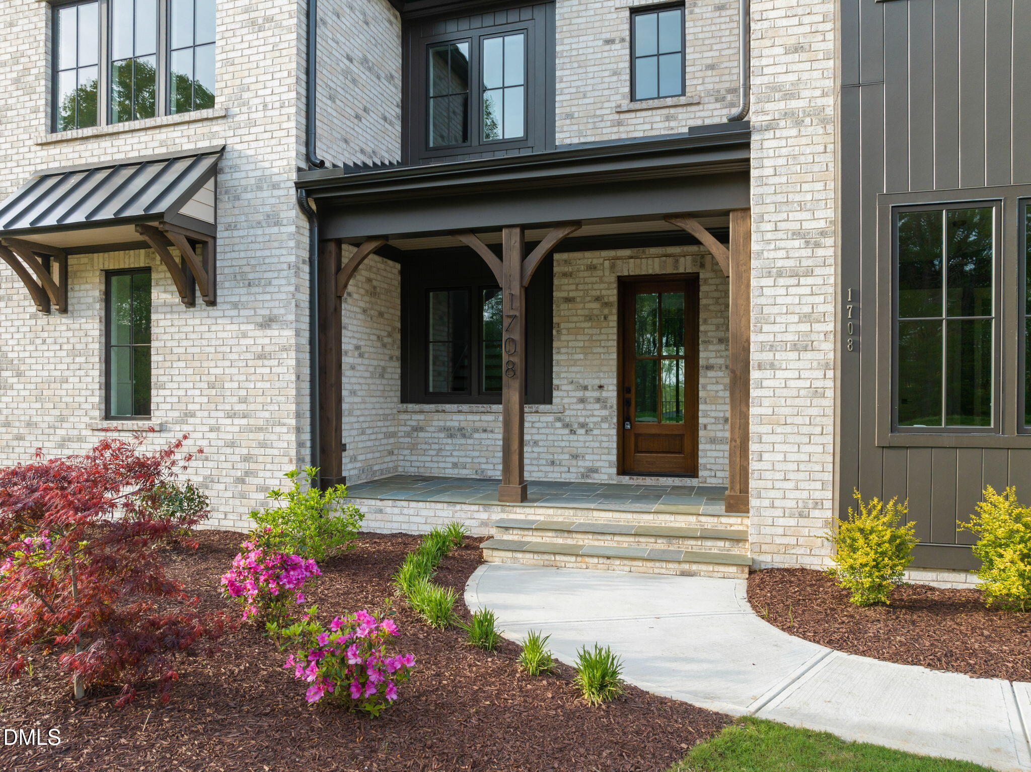 1708 Legacy Ridge Lane