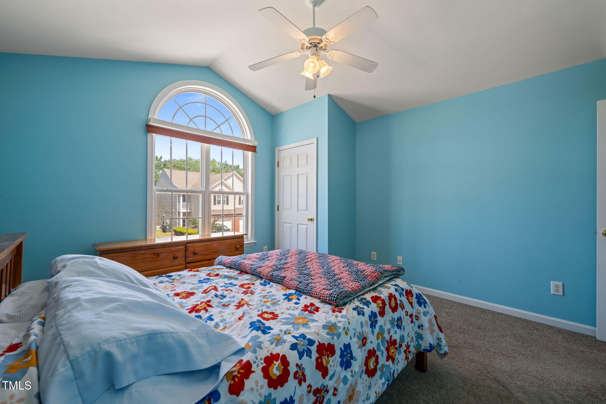 2105 Metacomet Way