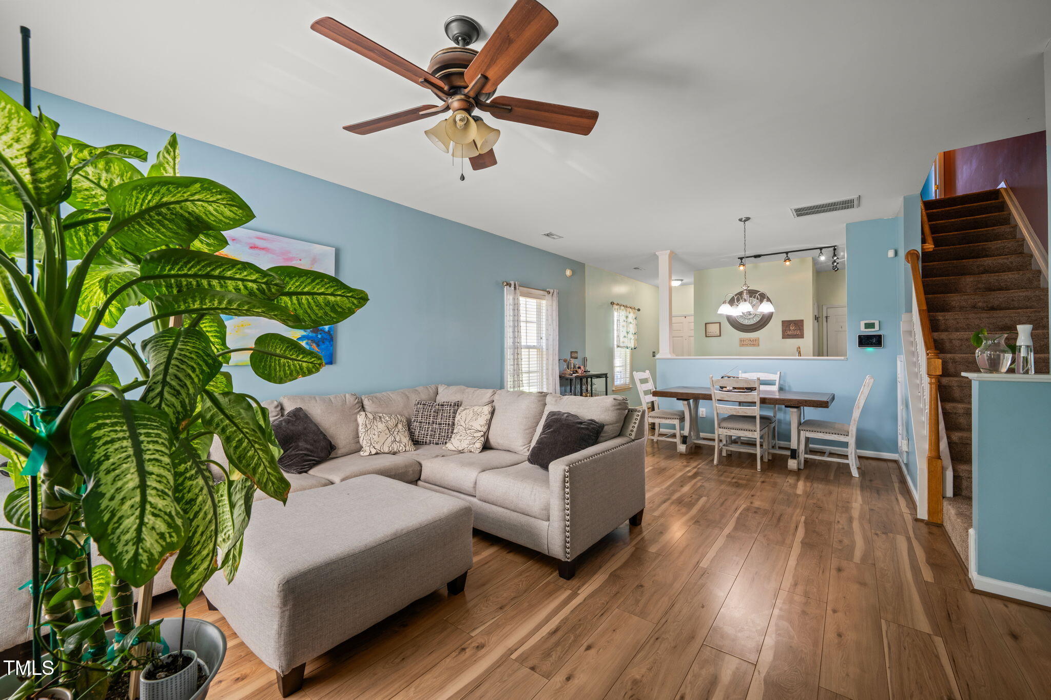 2105 Metacomet Way